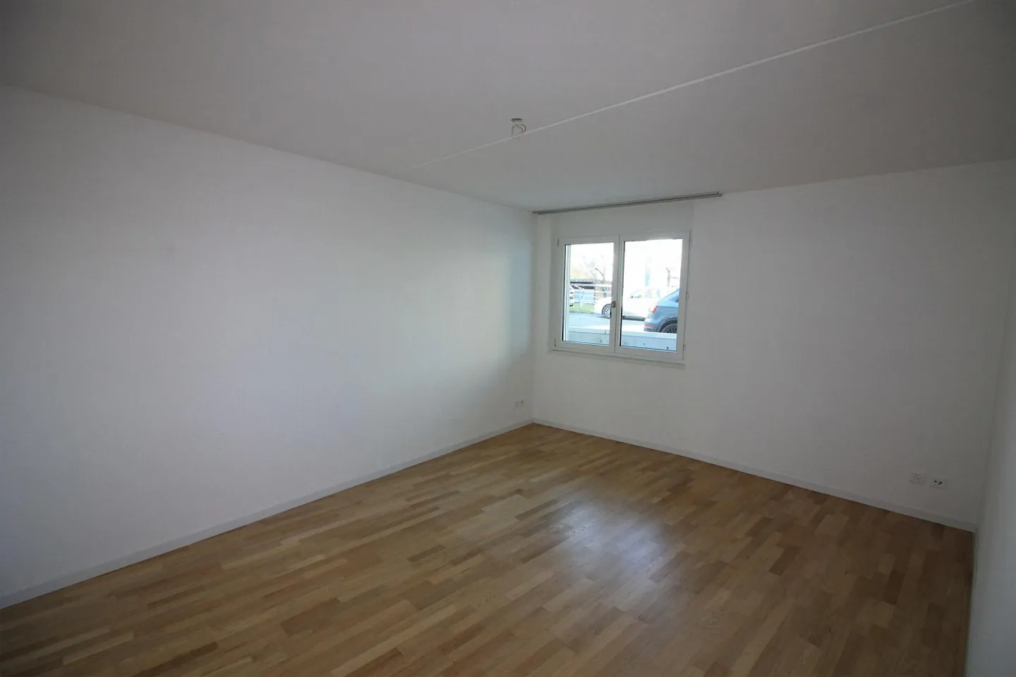 Country apartment with direct connection to Bern and Thun - Photo 3 of 12