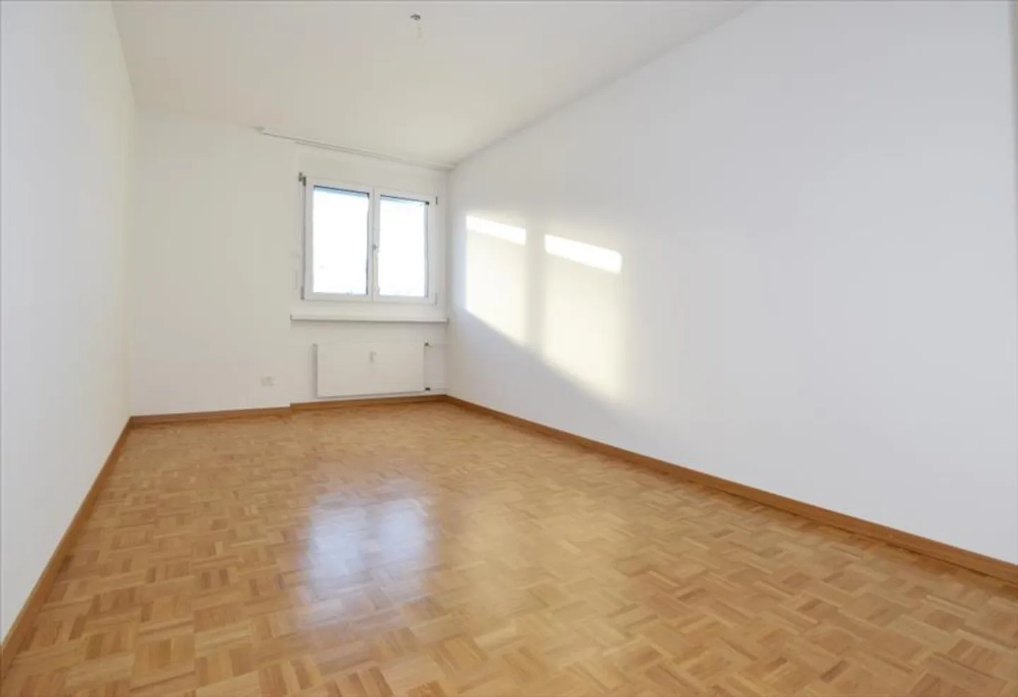 Affittare senza deposito - Appartamento moderno nel verde - Foto 6 di 8