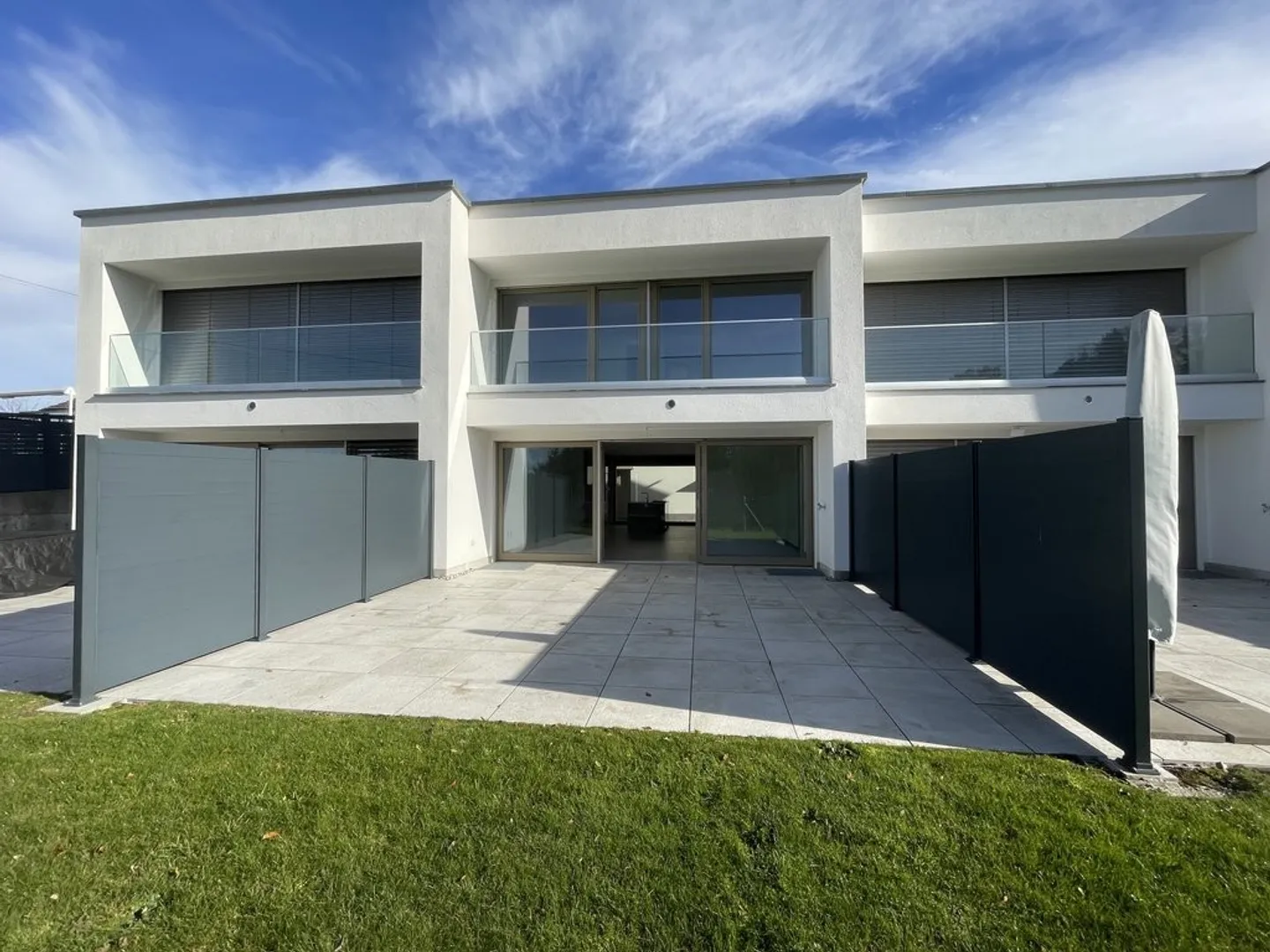 Das Mouret (DE) - Reihenhaus mit 5,5 Zimmern - Foto 2 von 11