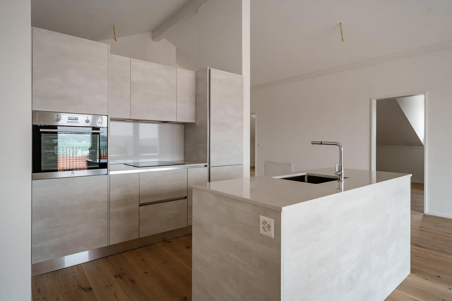 Appartamento attico moderno di 4,5 locali nel bel Bischofszell - Foto 1 di 12
