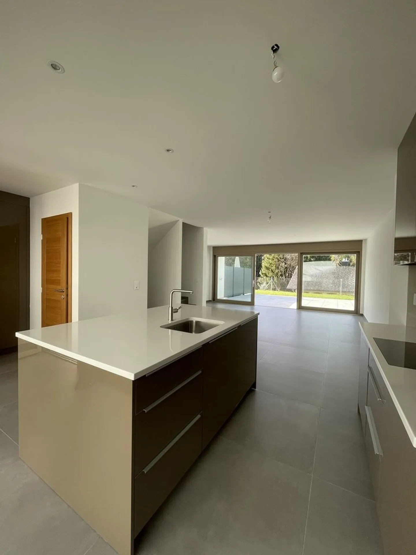 Das Mouret (DE) - Reihenhaus mit 5,5 Zimmern - Foto 3 von 11