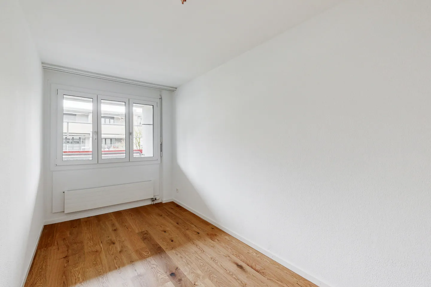 Cozy apartment in family-friendly development - Photo 5 of 10