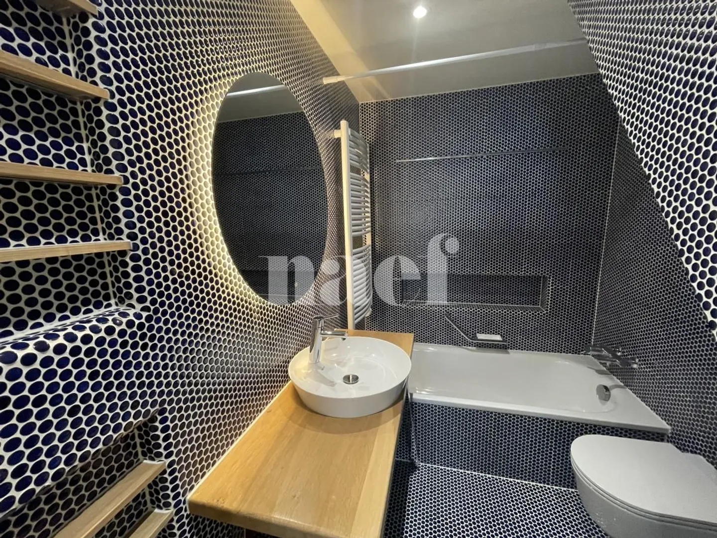 Incantevole casa di villaggio con 4 camere + 2 sale giochi riscaldate in annessi - Foto 8 di 9