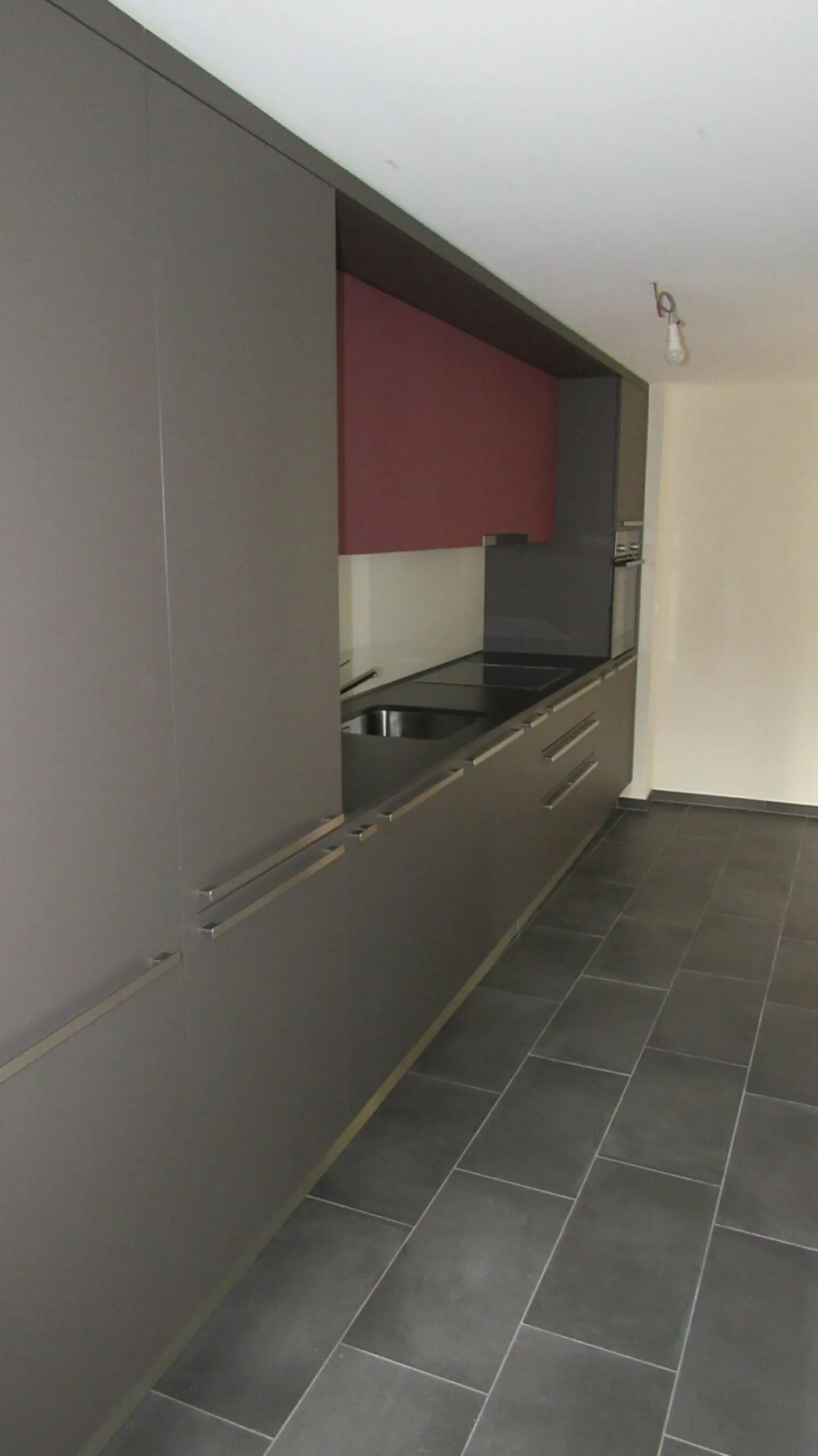 Charmantes Appartement mit Terrasse - Foto 4 von 6
