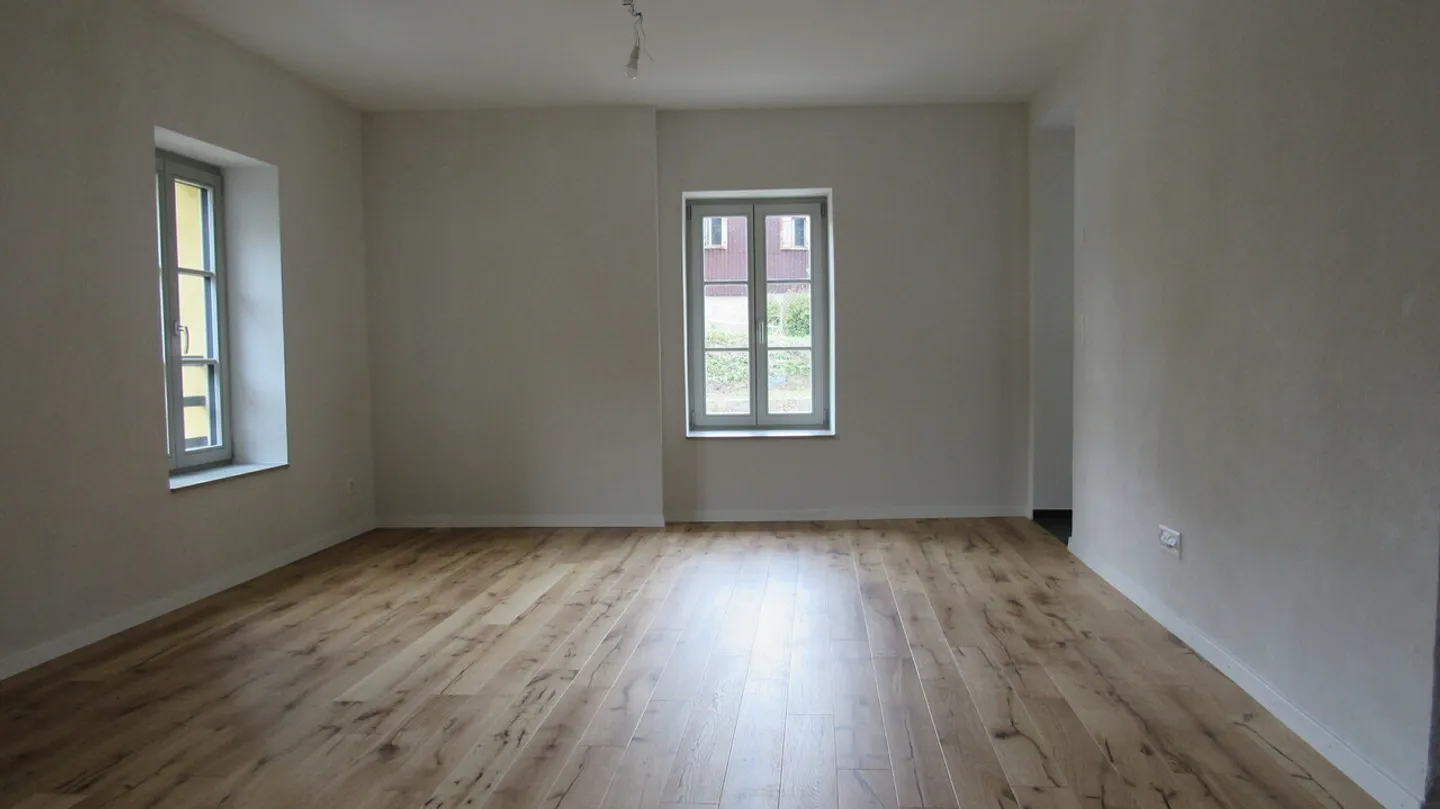 Charmantes Appartement mit Terrasse - Foto 5 von 6