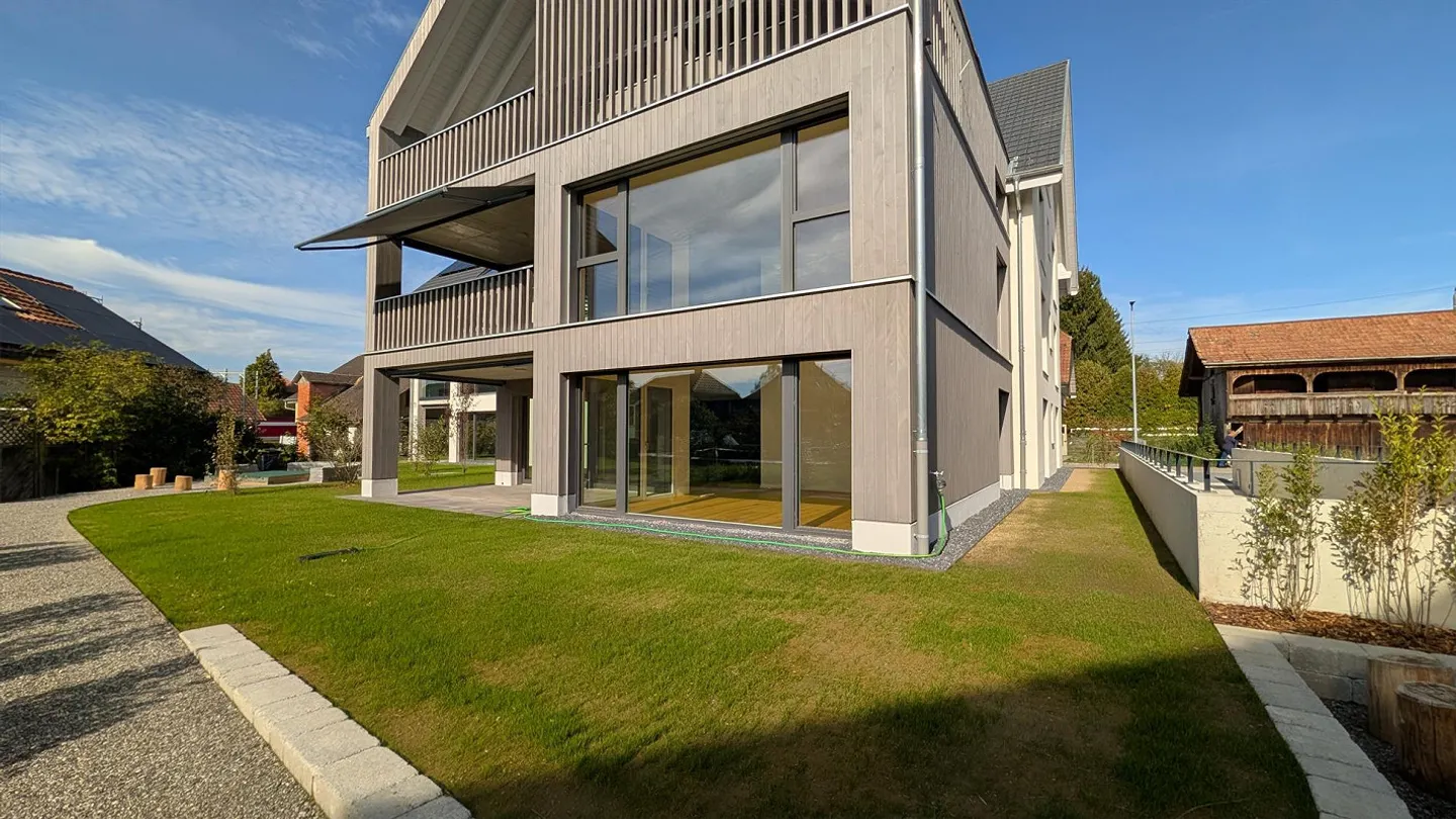 Is the house too big? Here you can enjoy your own garden. - Photo 19 of 27