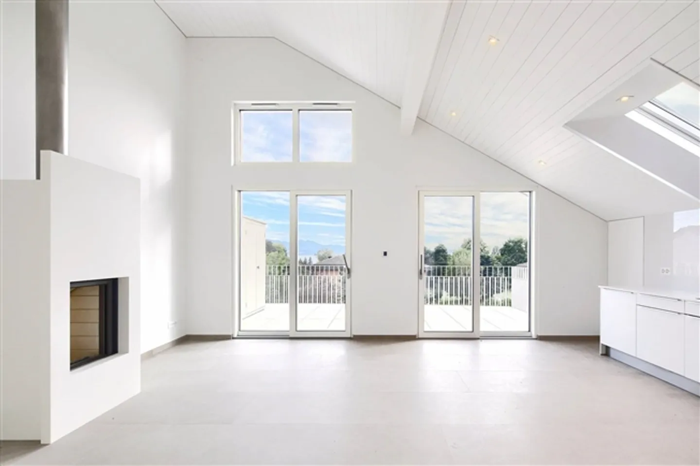 Outstanding 3.5-room apartment in a luxurious residence - Photo 3 of 10