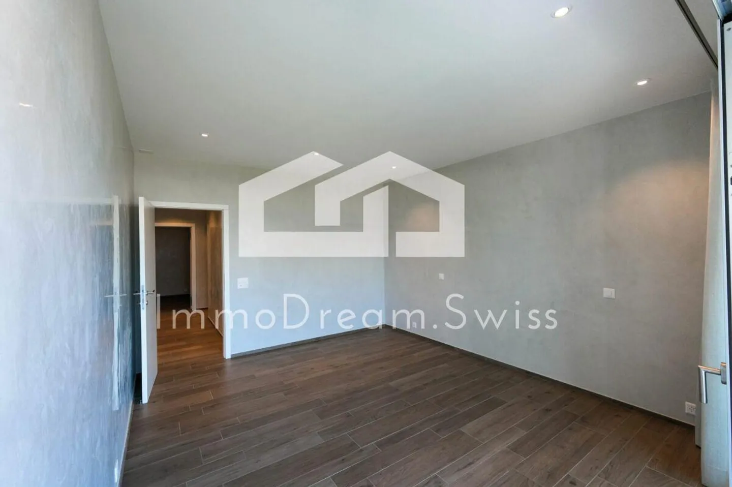 Modernes Apartment mit Seeblick - Foto 9 von 13