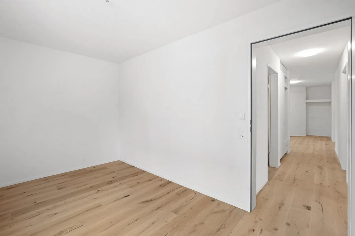 PRIMA AFFITTAZIONE dopo RISTRUTTURAZIONE COMPLETA! Appartamento giardino 4.5 stanze! NUOVE FOTO! - Foto 9 di 15