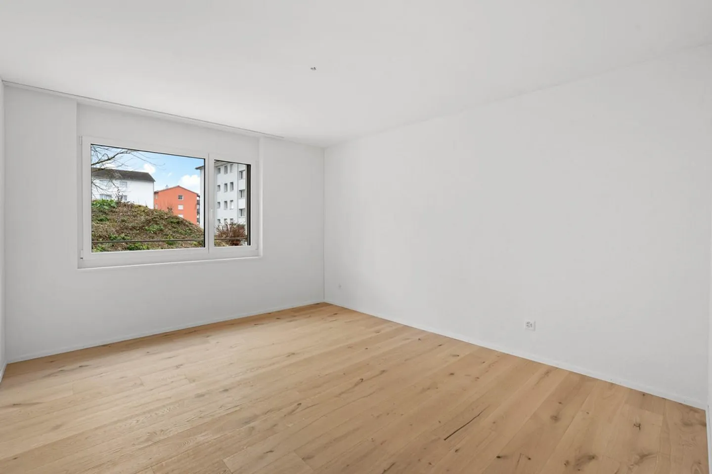 PRIMA AFFITTAZIONE dopo RISTRUTTURAZIONE COMPLETA! Appartamento giardino 4.5 stanze! NUOVE FOTO! - Foto 13 di 15