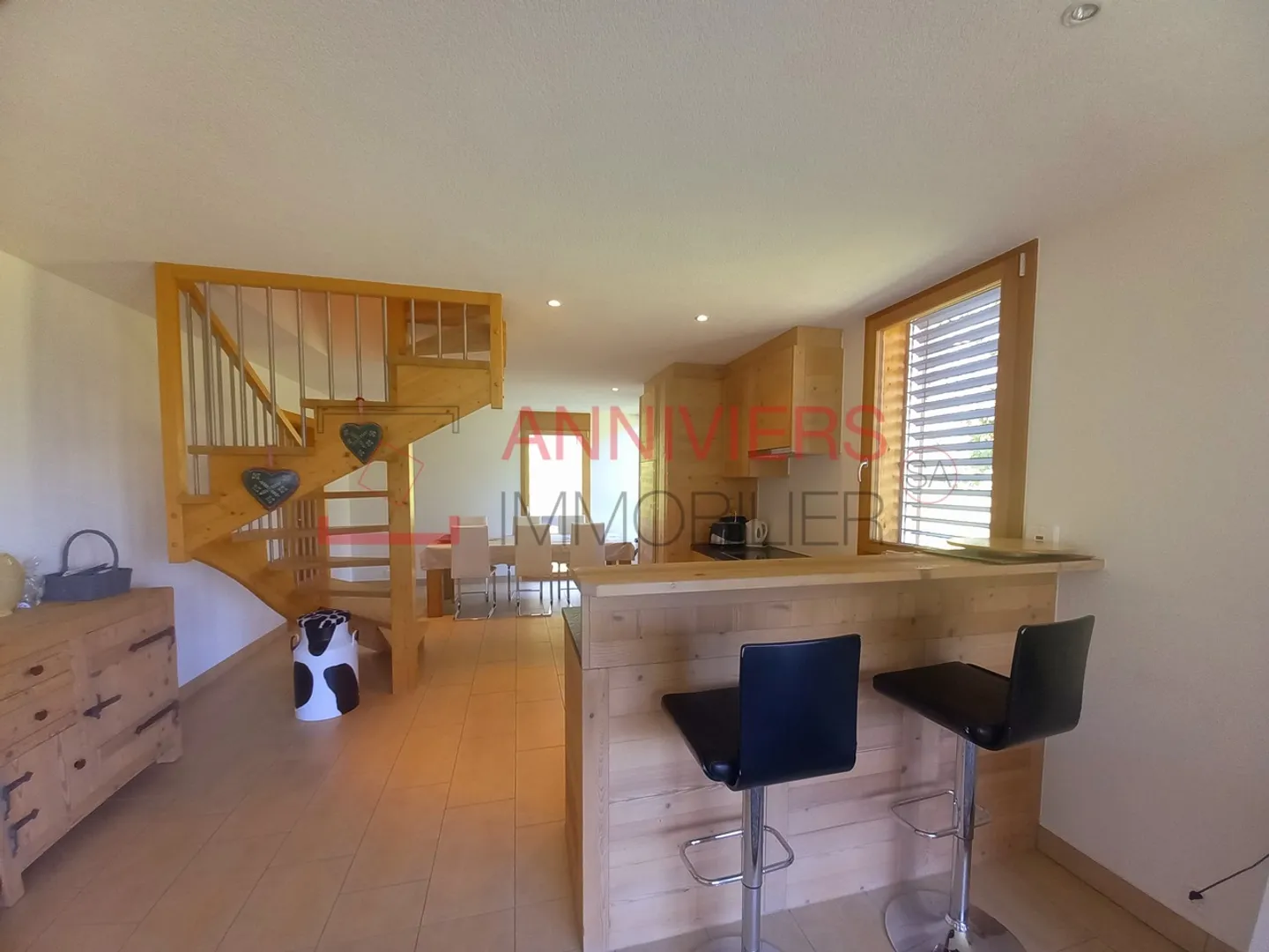 Spacious Penthouse Apartment - 4 Rooms - Free and Sunny View - Photo 1 of 13