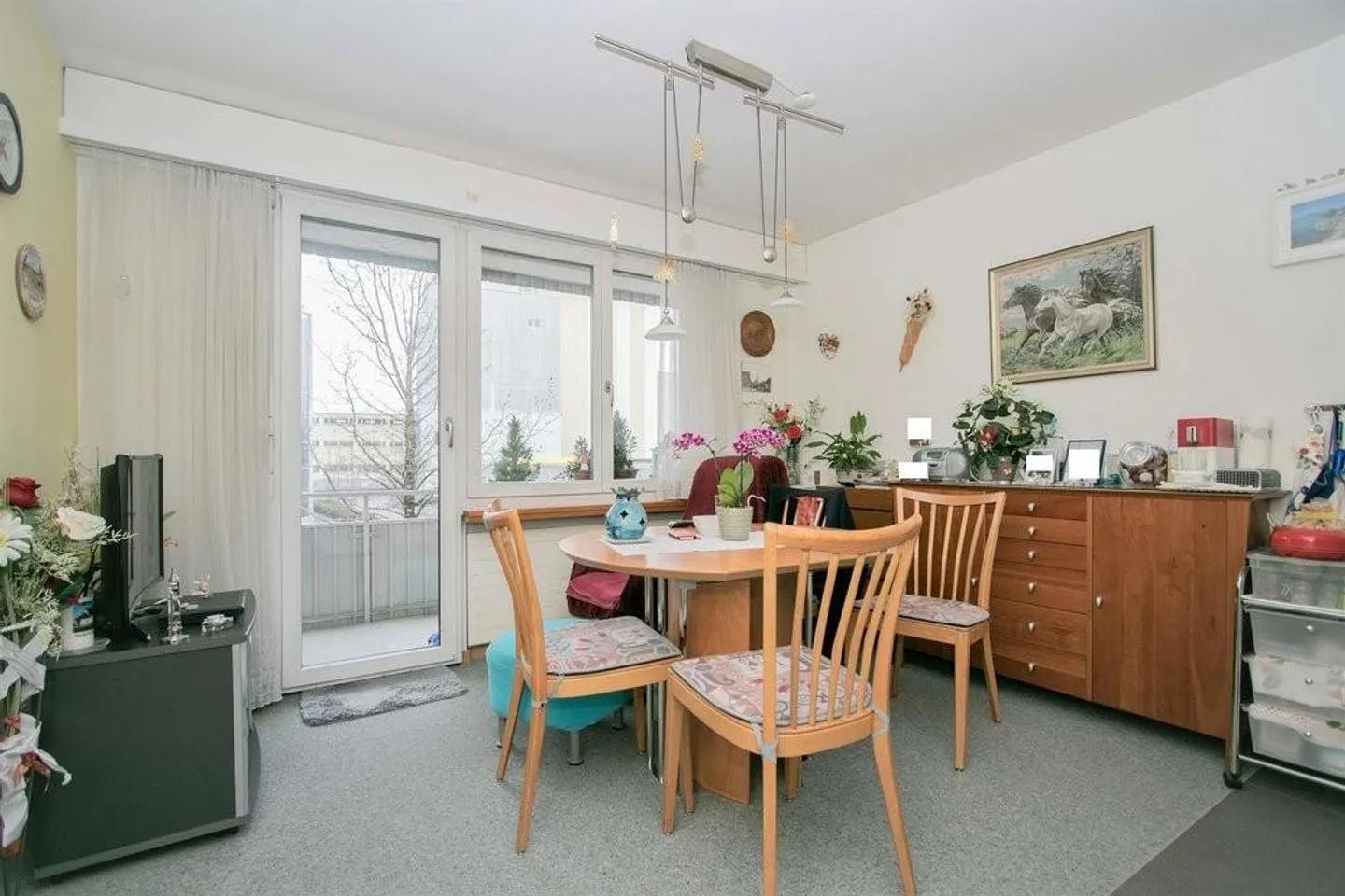 Apartment with modern kitchen & balcony for singles - Photo 1 of 8