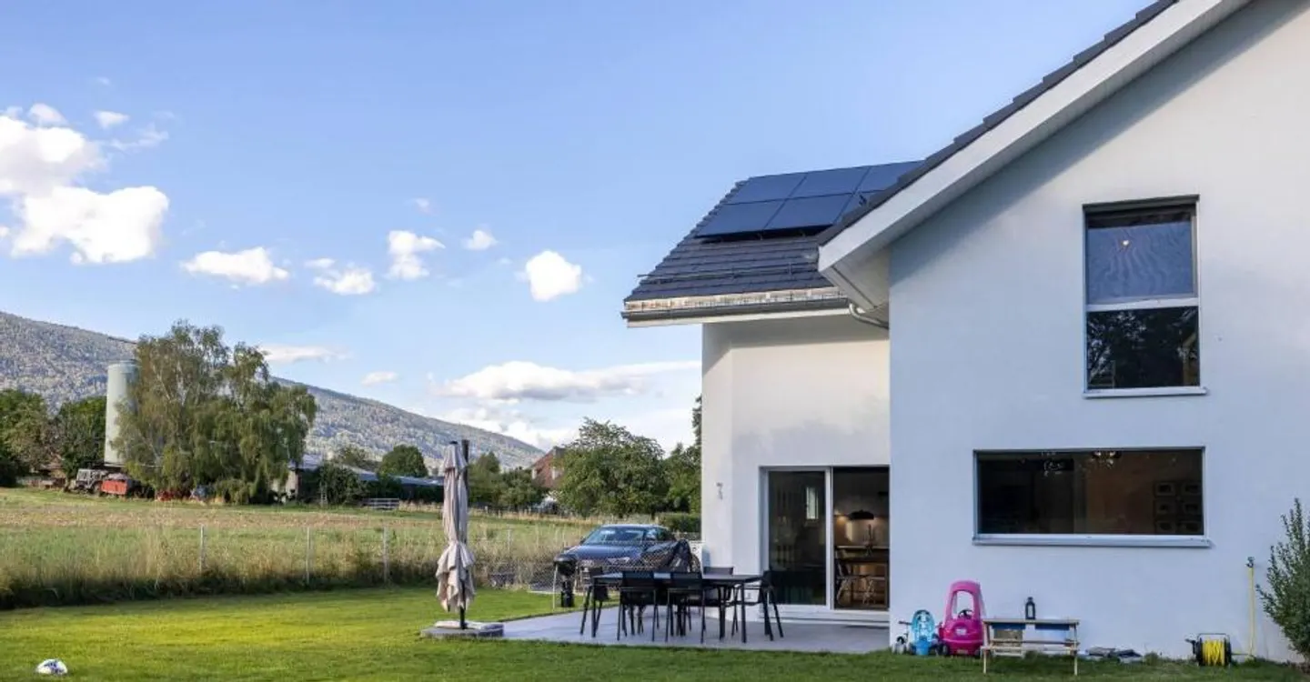Magnifique villa jumelle dans un écrin de verdure - Foto 2 di 12