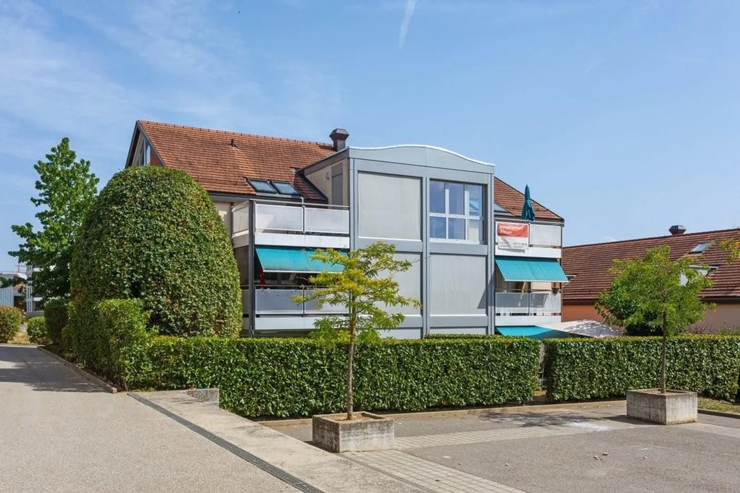 Zu vermieten ohne Kaution - Geräumige Wohnung mit Mezzanin - Foto 1 von 9