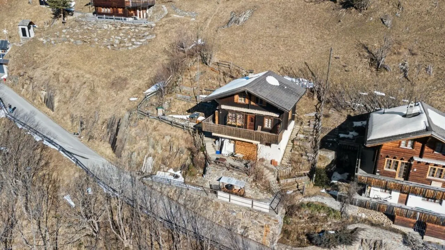 Casa accogliente ad Ausserbinn, perfetta per chi cerca tranquillità - Foto 3 di 26