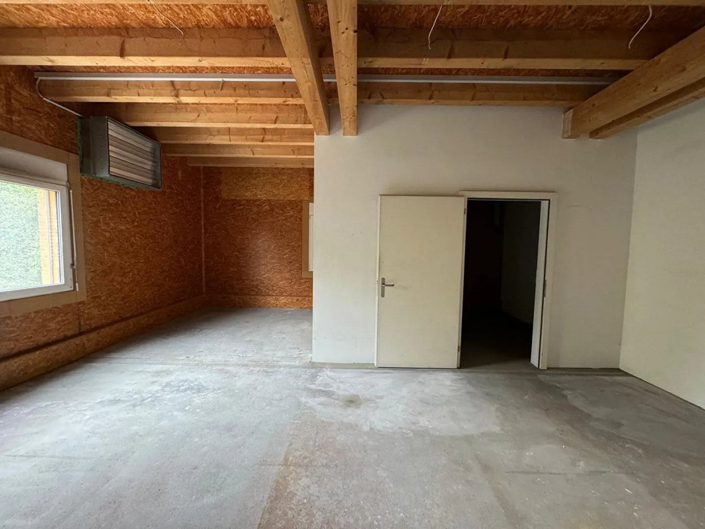 Prix de location attractif pour une surface spacieuse à Lausen - Photo 7 sur 11