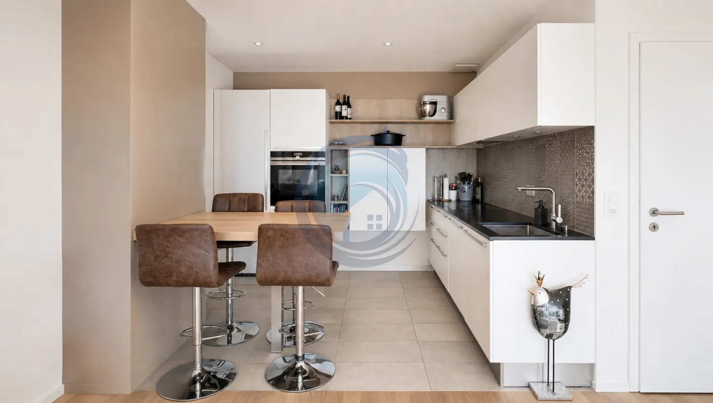 BEAUTIFUL SEMI-DETACHED VILLA WITH LAKE VIEW - Photo 8 of 15