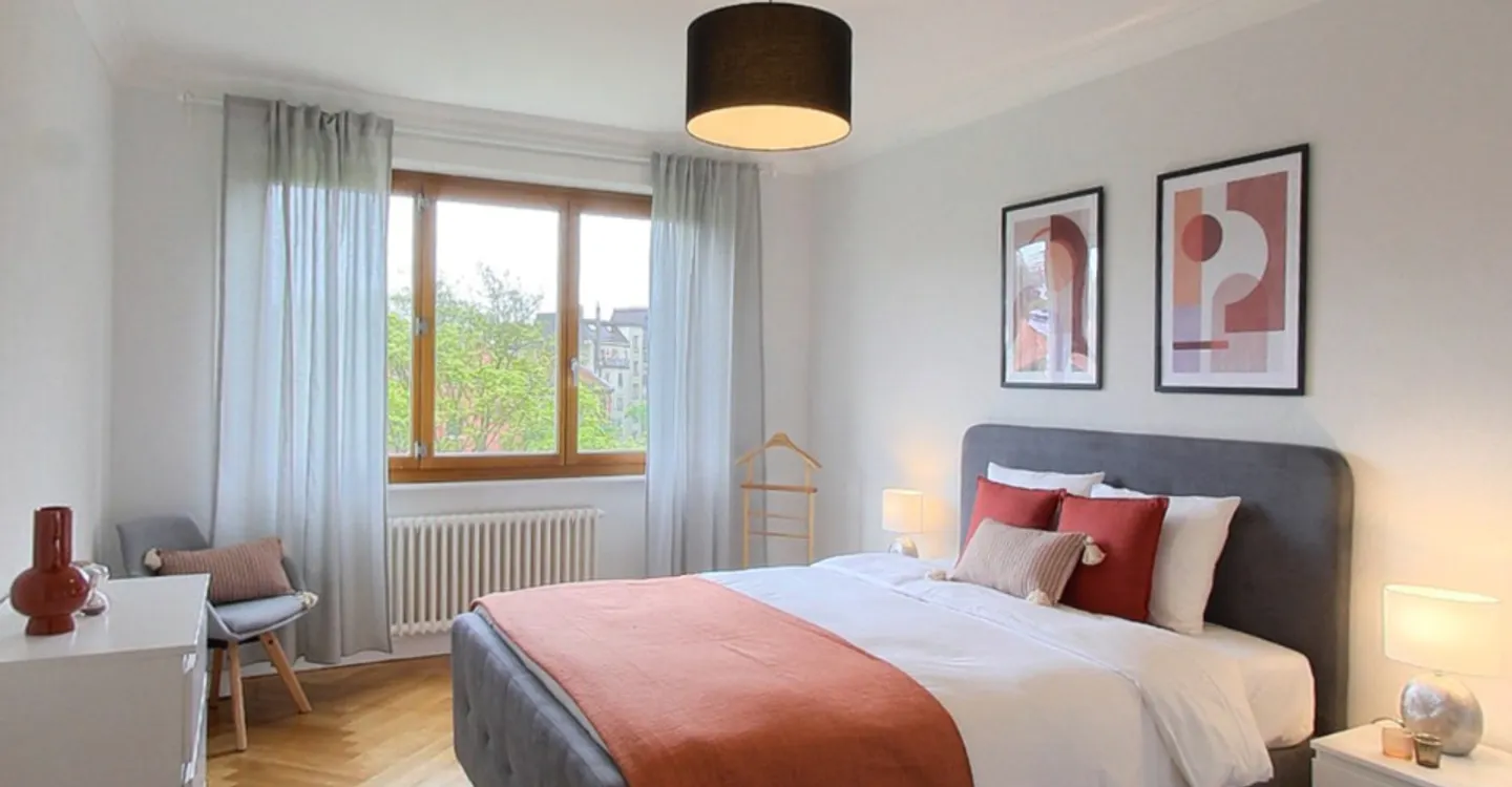 Appartement spacieux de 2 chambres meublé avec balcon et vue sur la rivière à Genève - Photo 6 sur 14