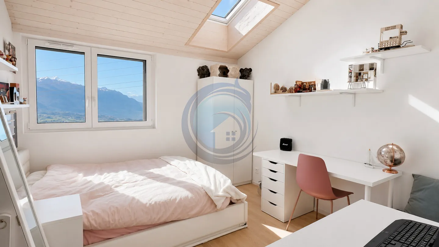 BEAUTIFUL SEMI-DETACHED VILLA WITH LAKE VIEW - Photo 14 of 15