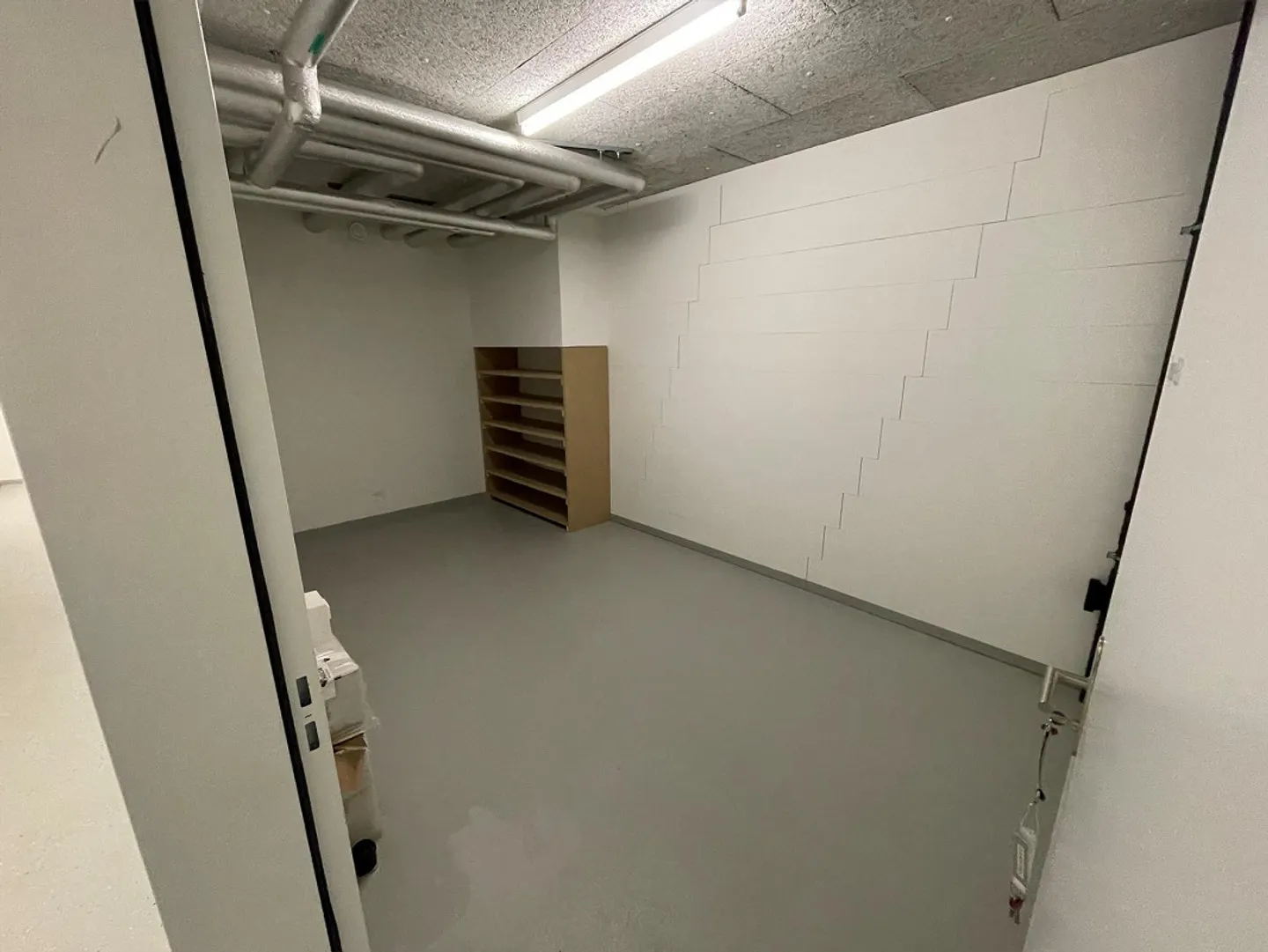Diaspora Room / Storage Room: Large, Easy Access, Heated - Photo 2 of 6