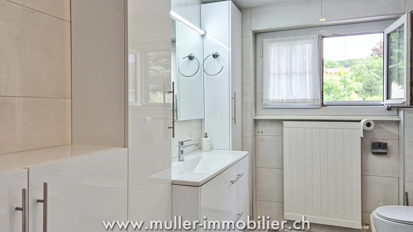 Villa 6.5 rooms - Photo 15 of 16