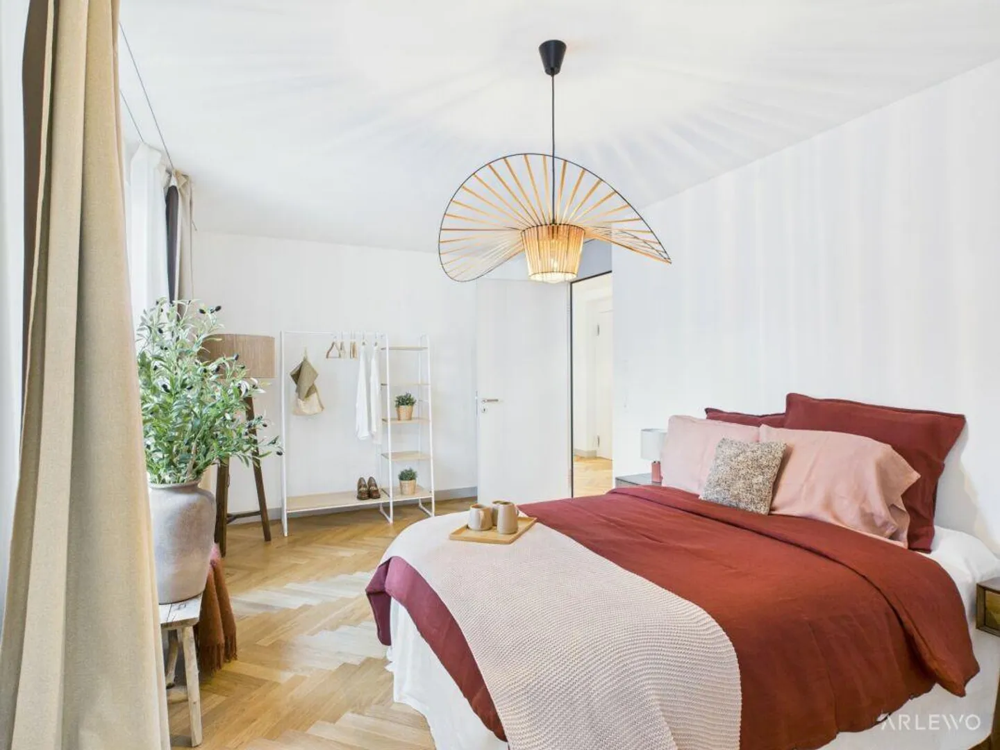 Modern, bright and comfortable - Photo 12 of 18