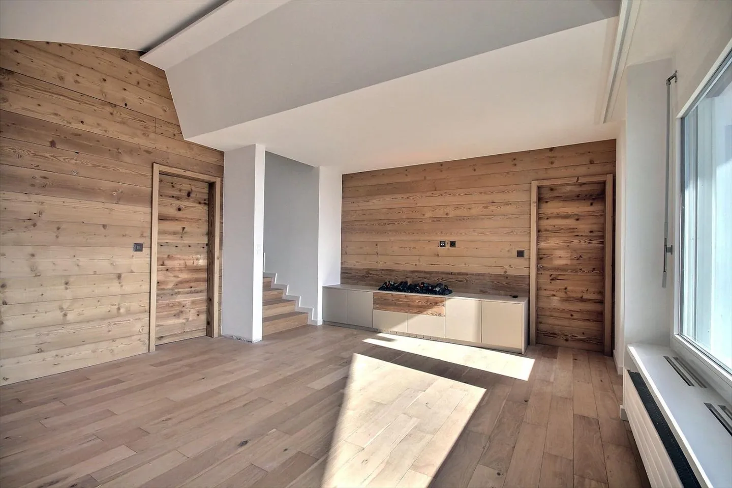 Superbe duplex intégralement rénové avec vue panoramique - Foto 4 di 13