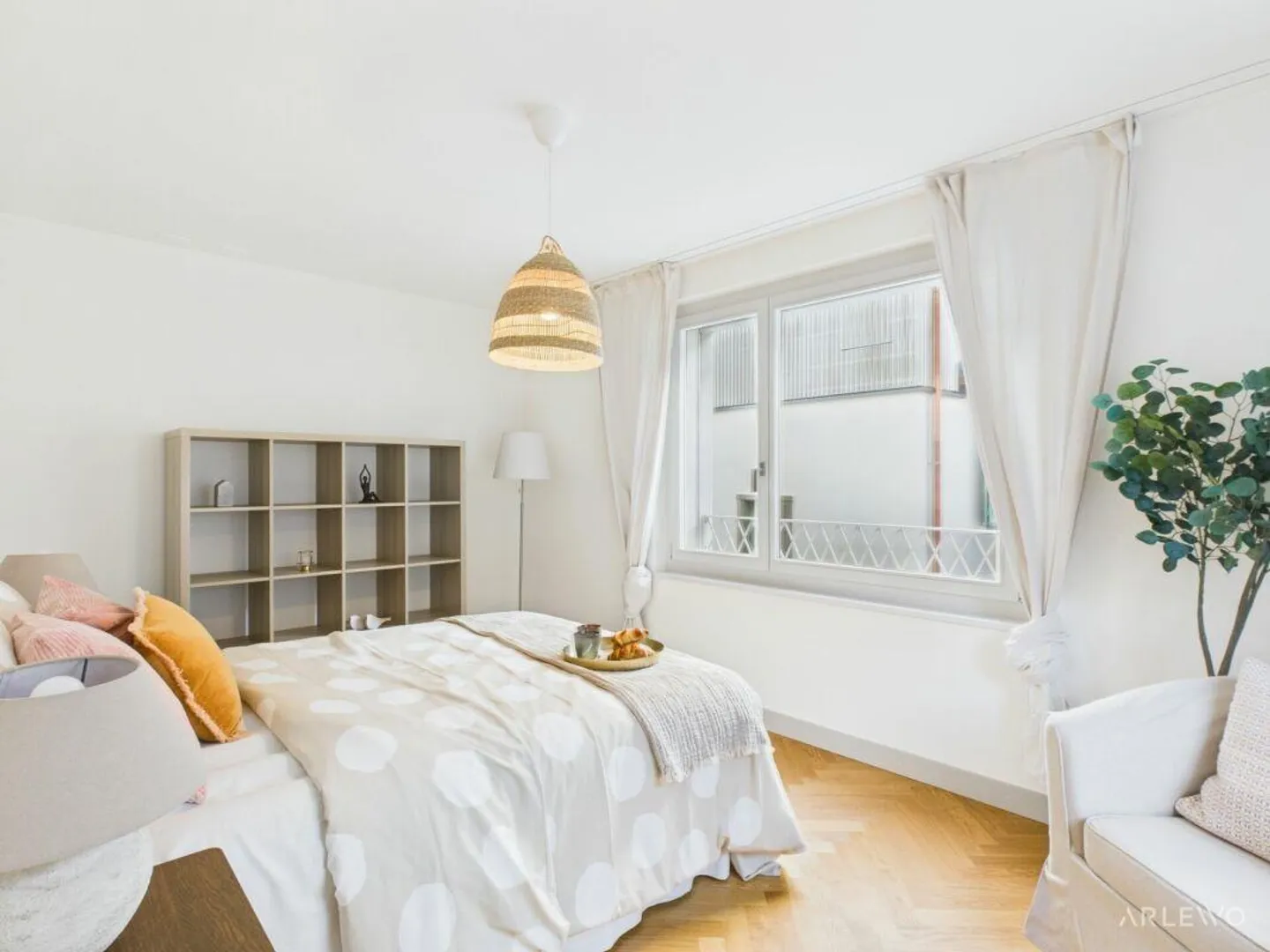 Modern, bright and comfortable - Photo 13 of 18