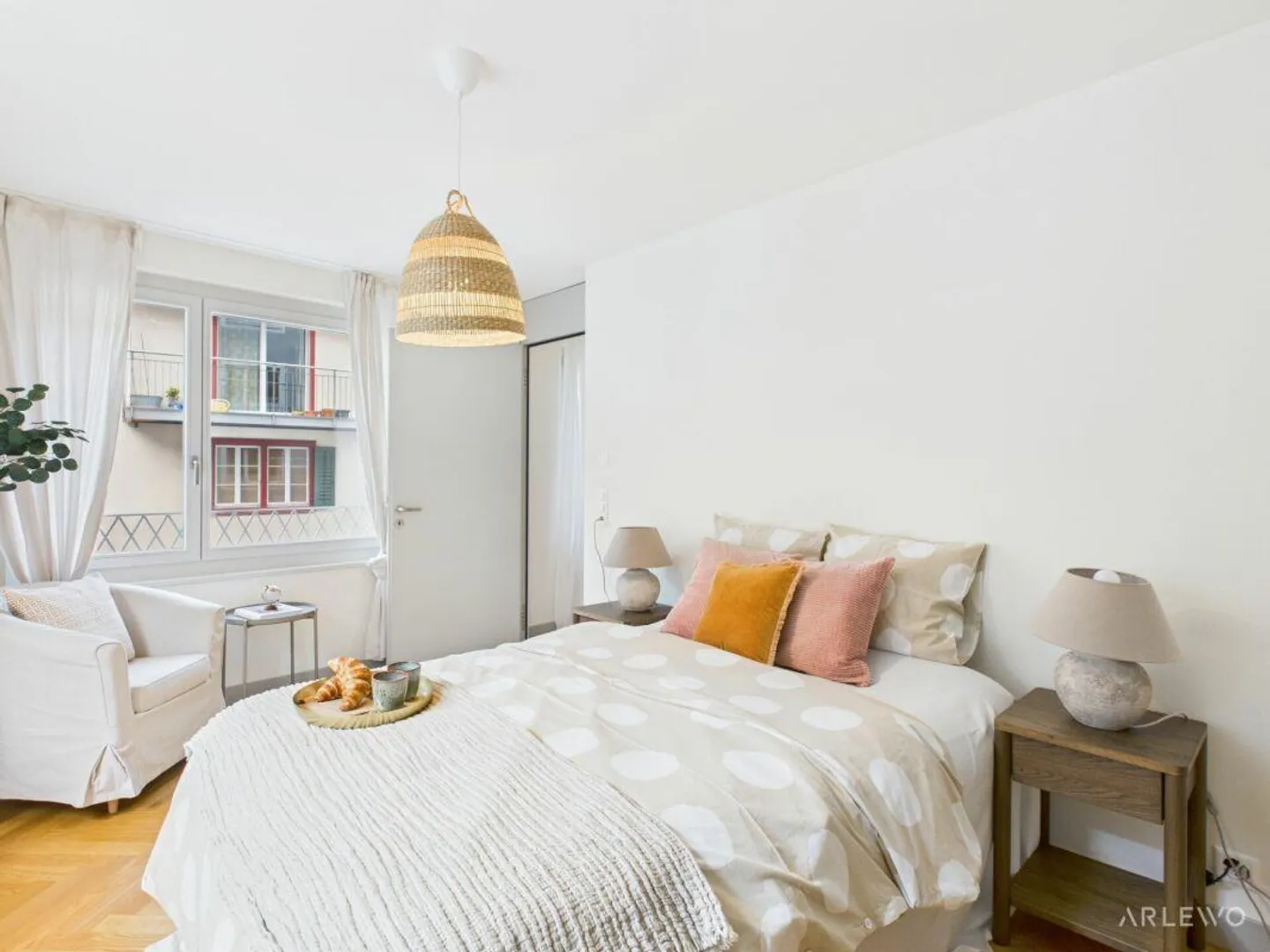 Modern, bright and comfortable - Photo 14 of 18