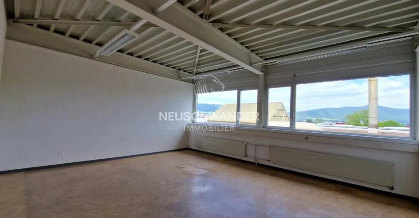 Commercial 12 rooms - Photo 6 of 10