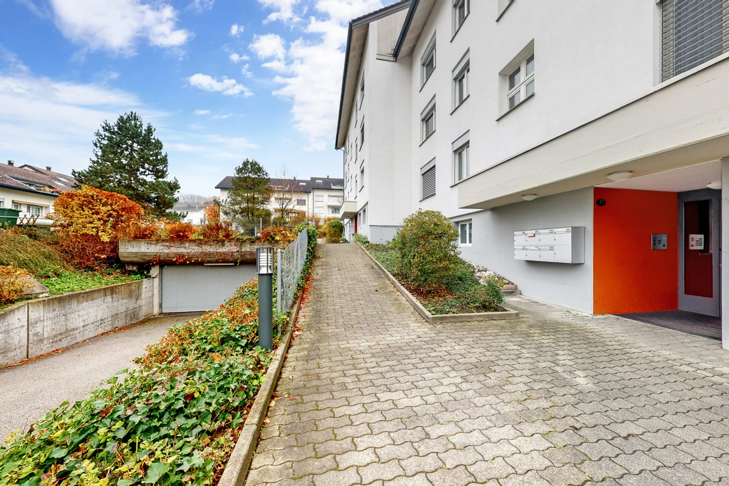 Appartamento moderno 3.5 stanze - Foto 2 di 10