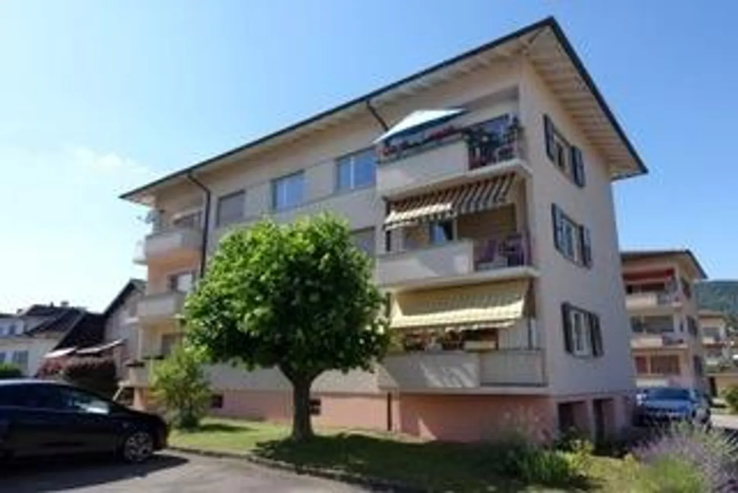 3-room apartment on the 1st floor - Photo 3 of 5