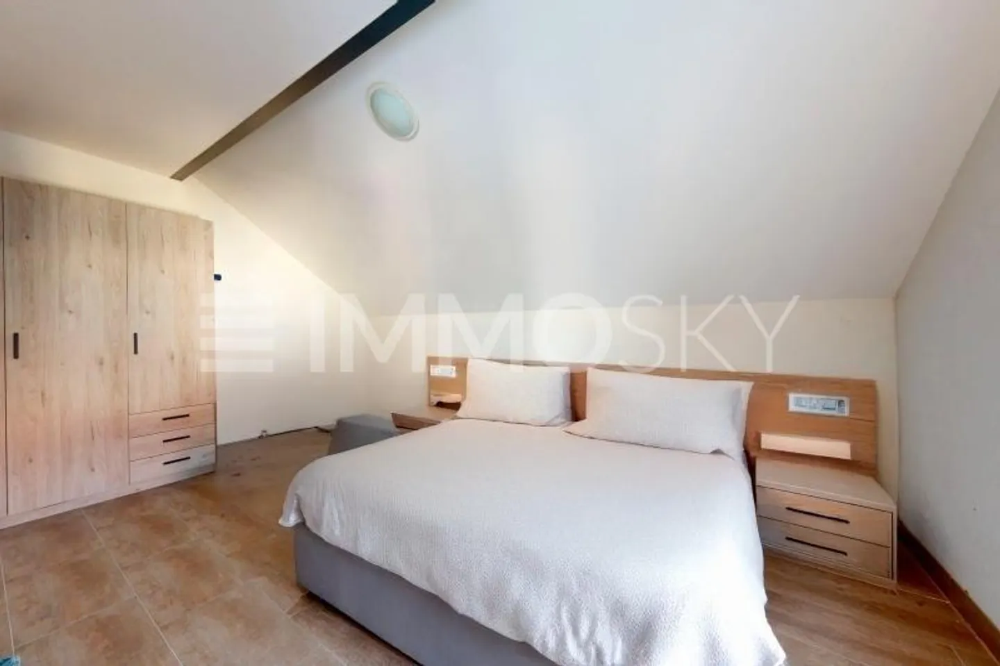 Gebäude mit 3 Einheiten (REN ca. 4,6%) 5 Min. von Avenches - Foto 4 von 5