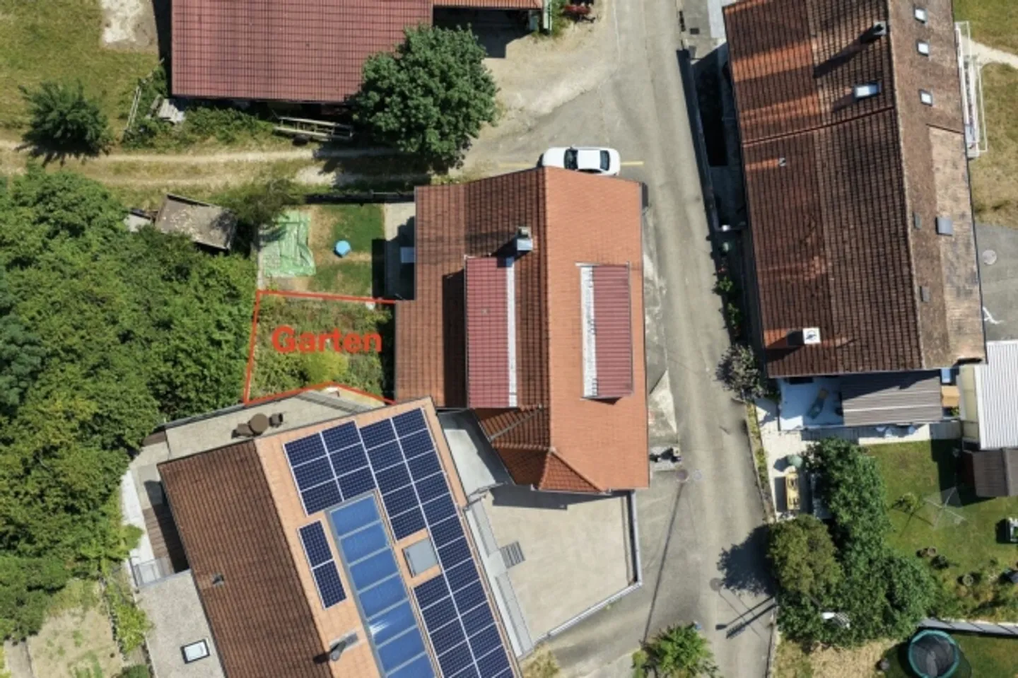 GROSSZÜGIGE 4.5-ZIMMER-WOHNUNG IN BEGEHRTER UND RUHIGER LAGE - Foto 3 von 17