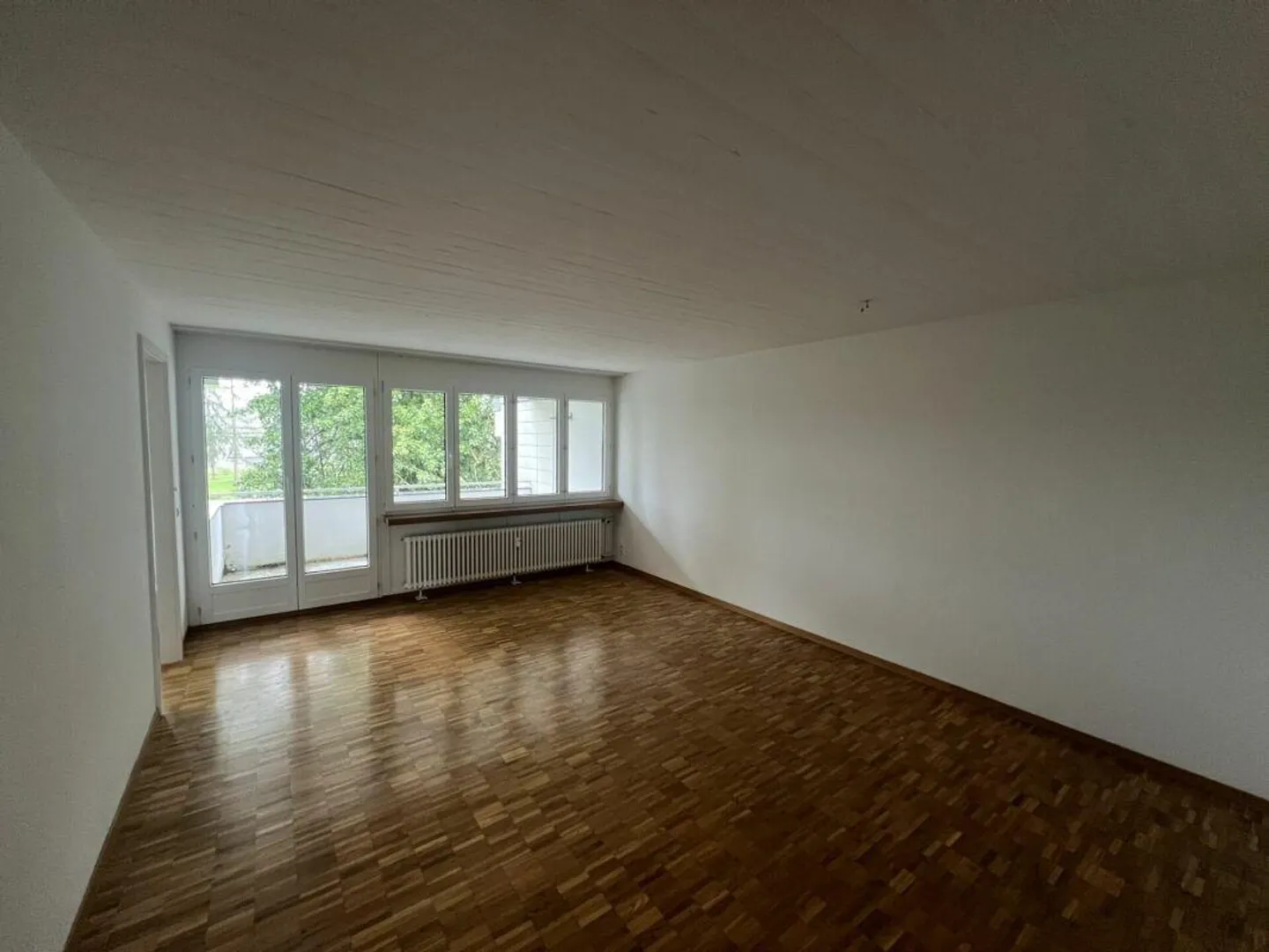 Appartement 4.5 pièces au 2ème étage - Photo 3 sur 10