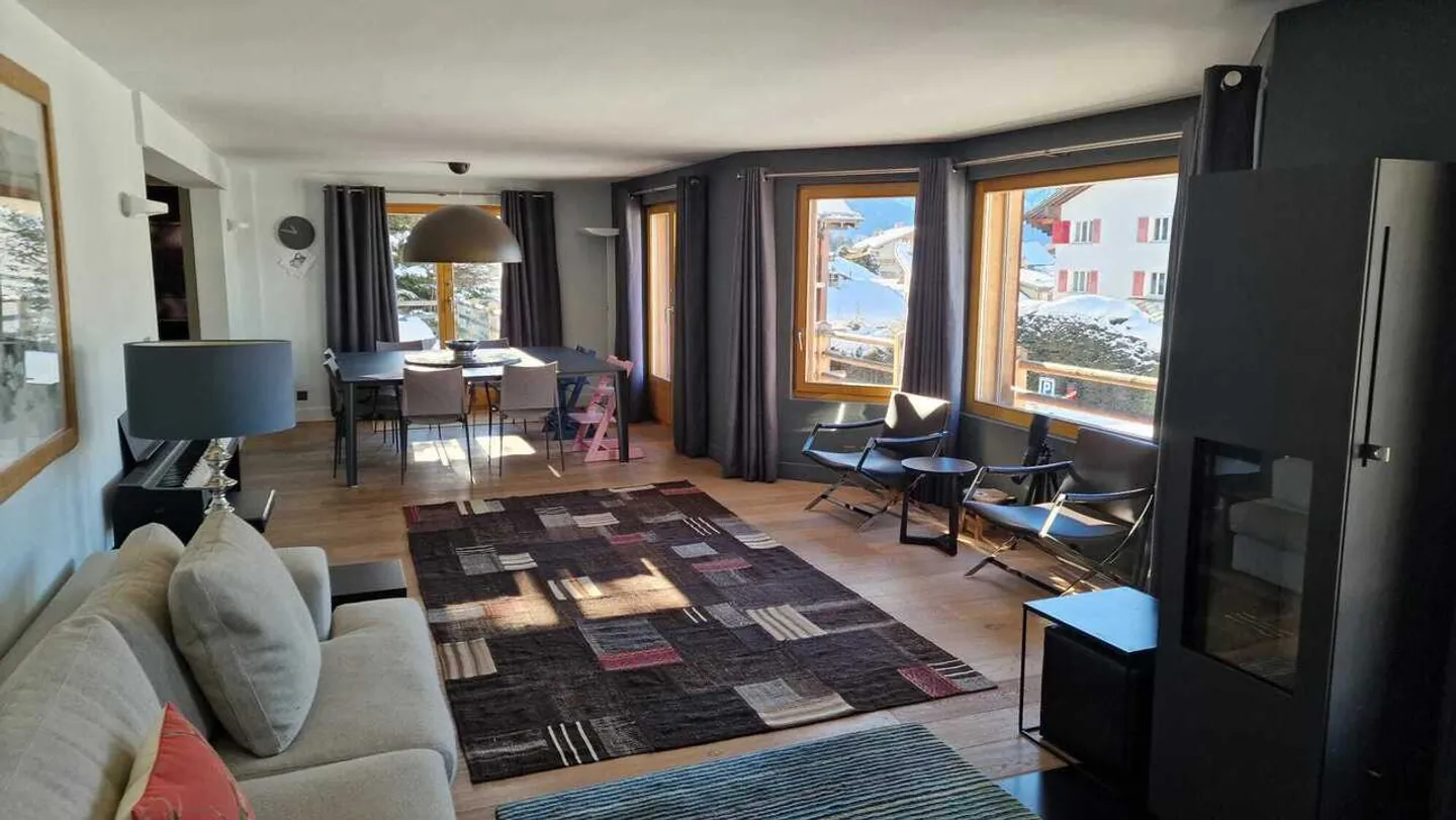 CHALET 7 STANZE NEL CENTRO DI VERBIER CON 2 APPARTAMENTI SEPARATI - Foto 4 di 26
