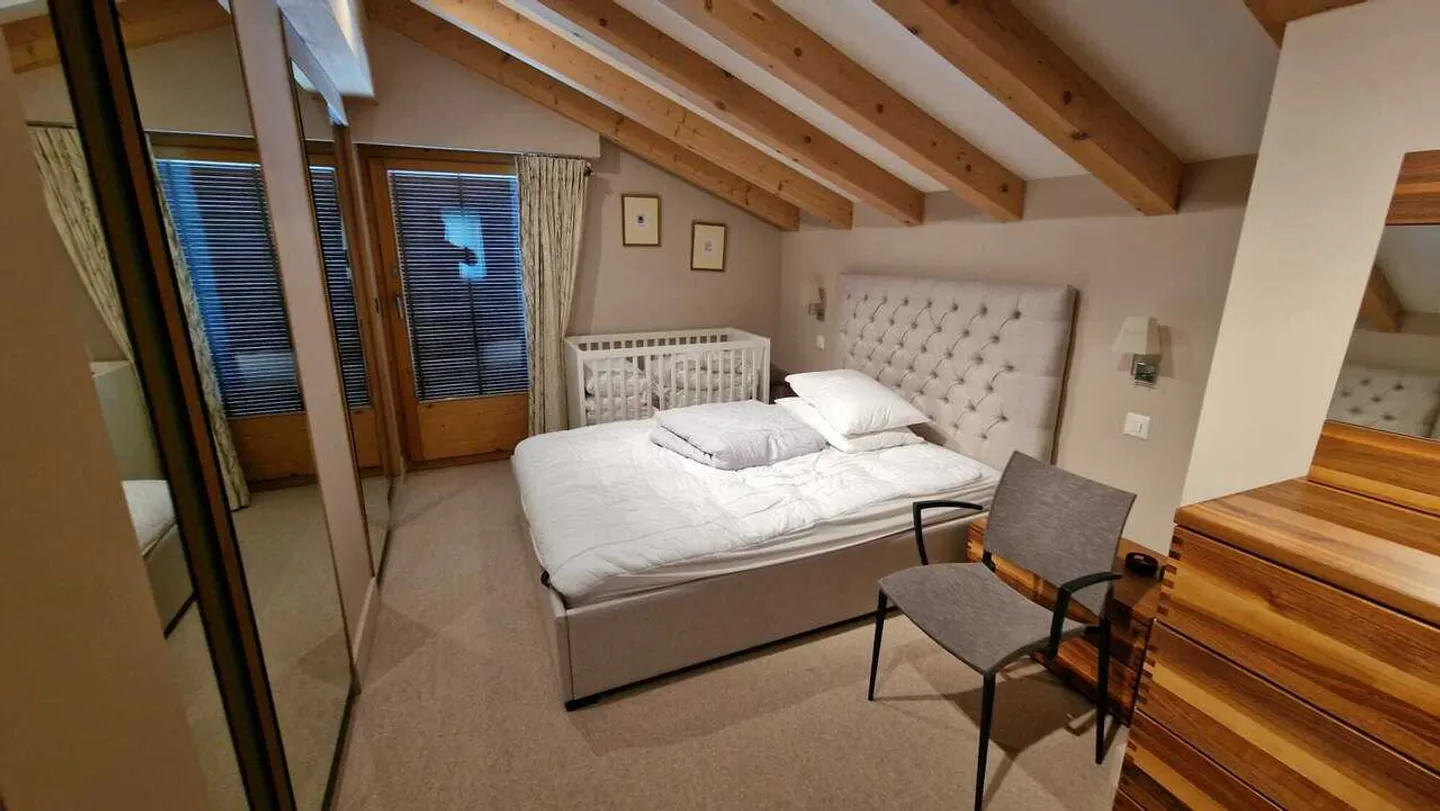 CHALET 7 STANZE NEL CENTRO DI VERBIER CON 2 APPARTAMENTI SEPARATI - Foto 8 di 26