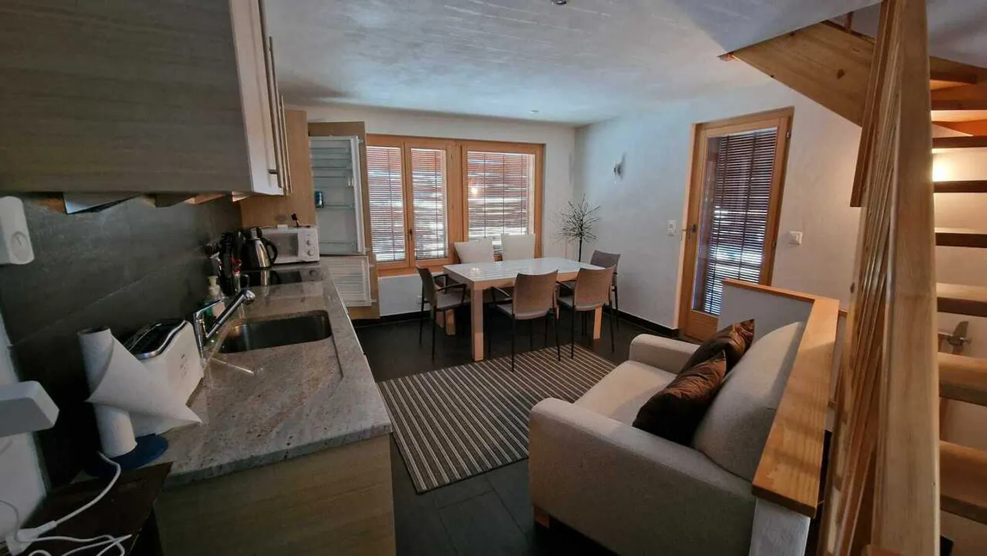 CHALET 7 STANZE NEL CENTRO DI VERBIER CON 2 APPARTAMENTI SEPARATI - Foto 17 di 26