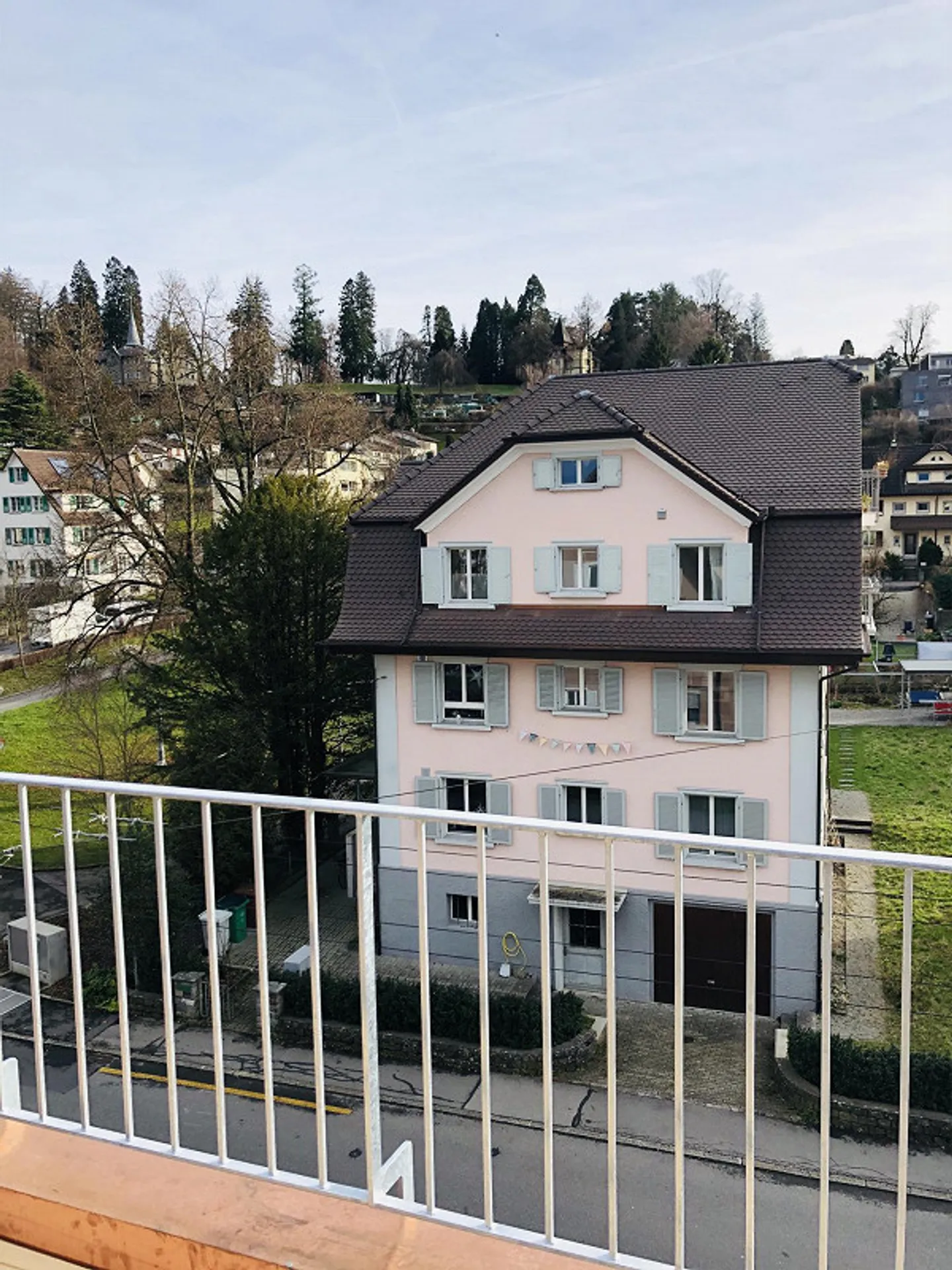 Penthouse on the Wesemlin - Photo 3 of 25