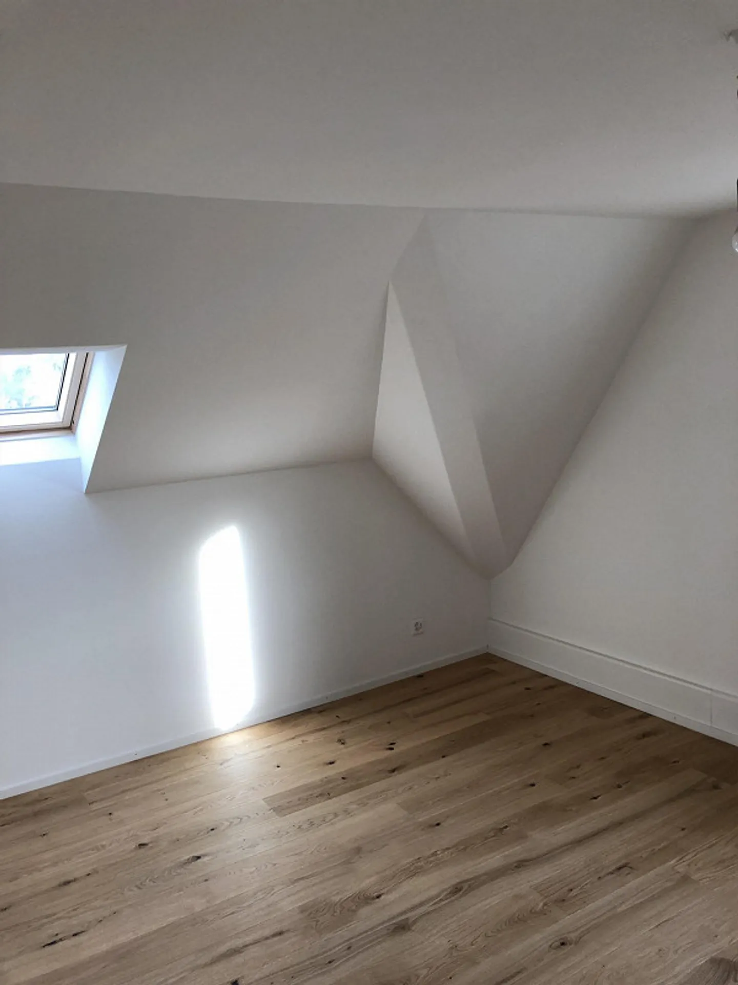 Penthouse on the Wesemlin - Photo 5 of 25