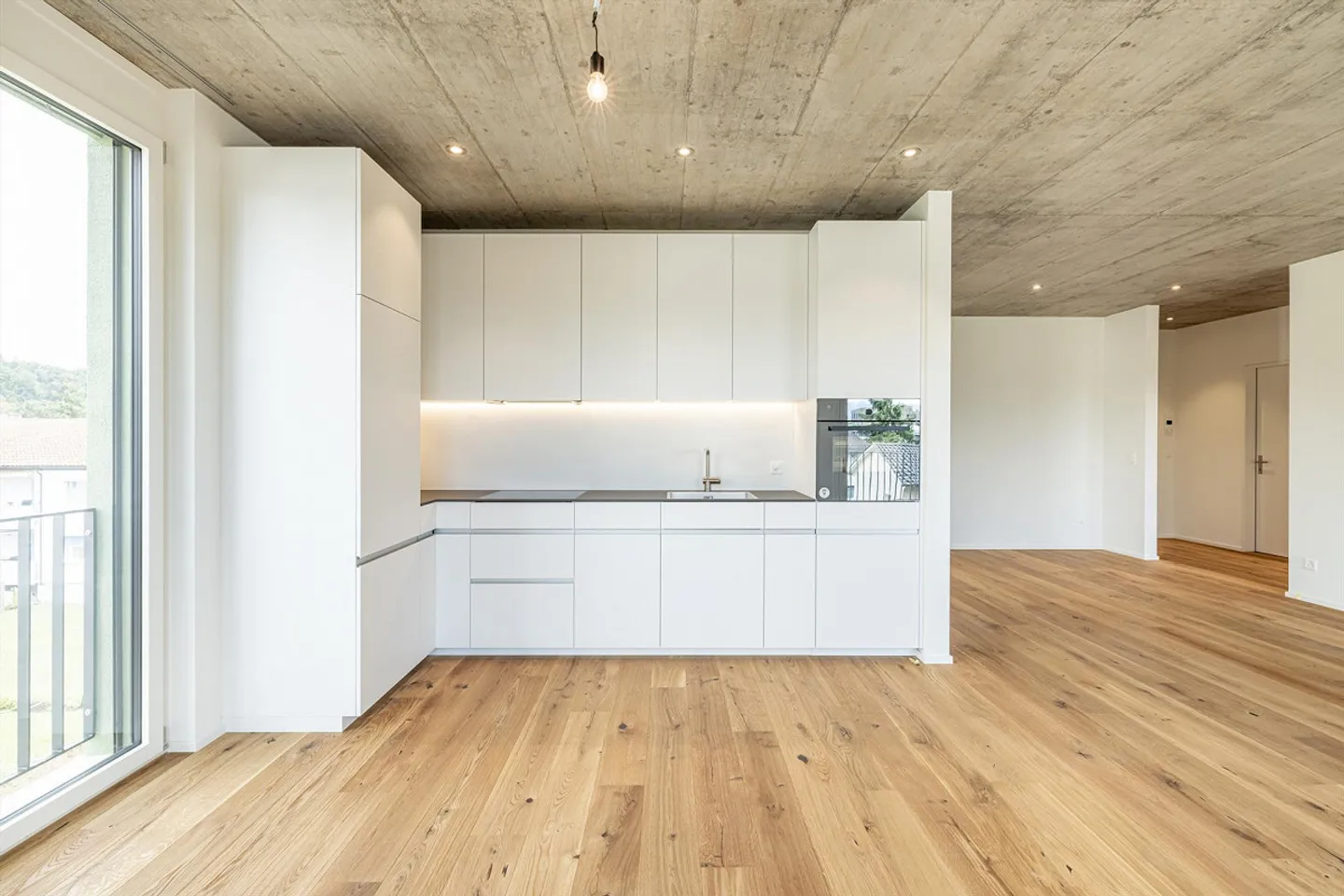 Moderno appartamento di 4 1/2 stanze e spazioso tetto comunitario - Foto 10 di 22