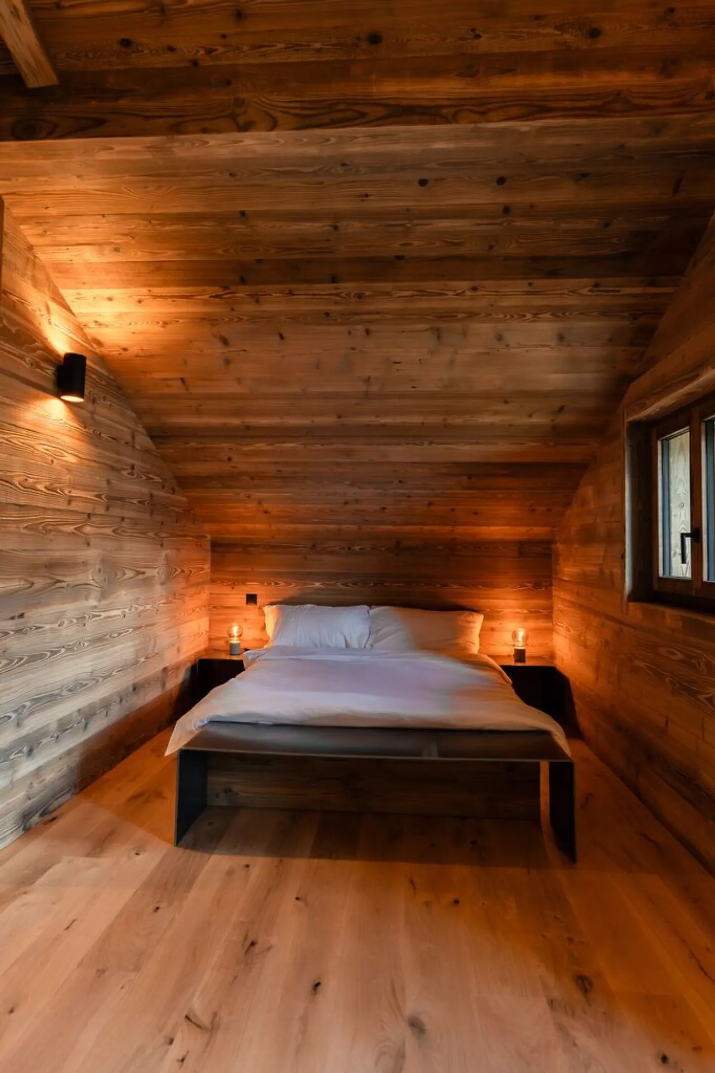 Exceptional Alpine Chalet Retreat - Photo 20 of 30