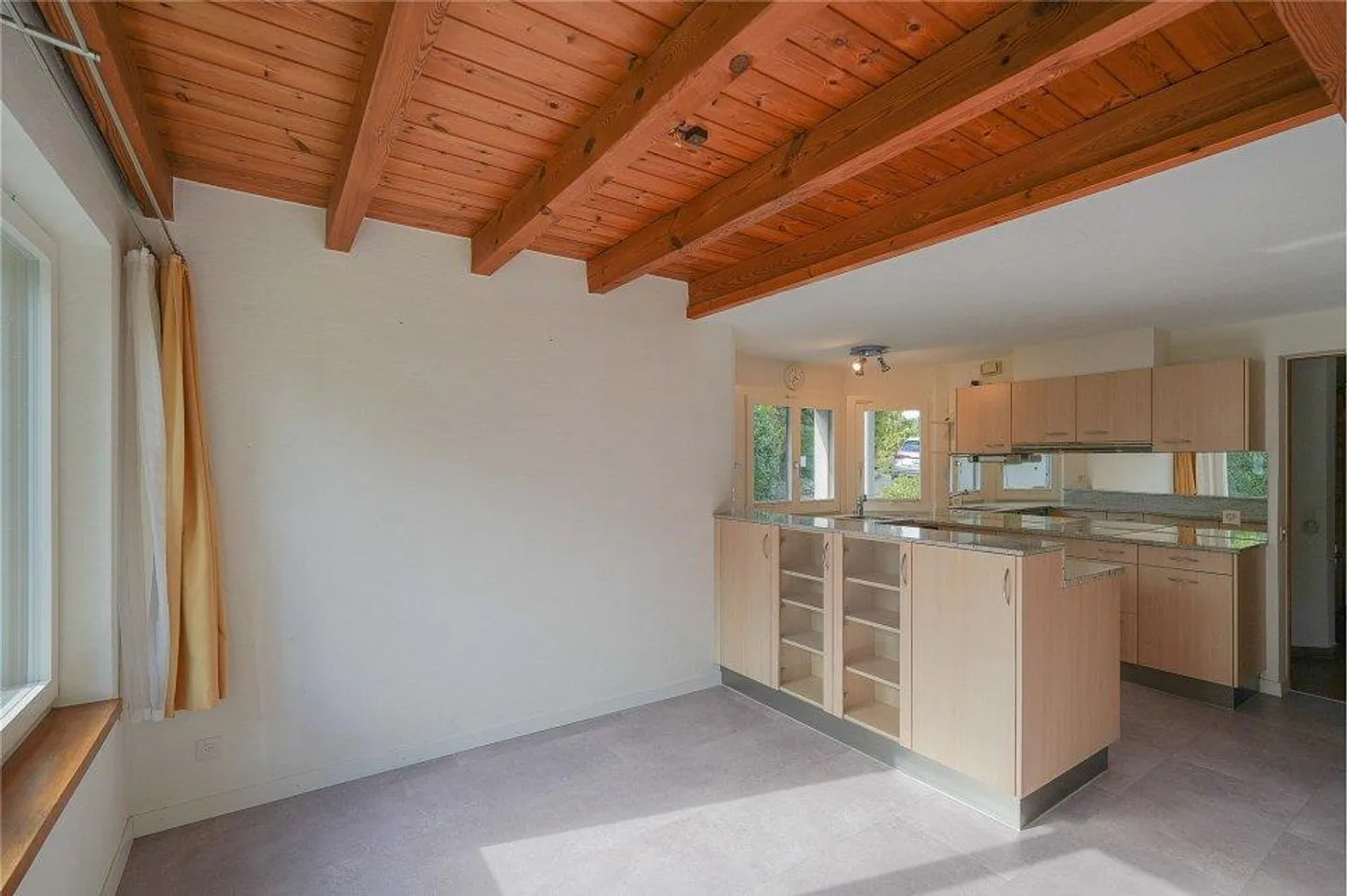 House with 7.5 rooms - Photo 8 of 13