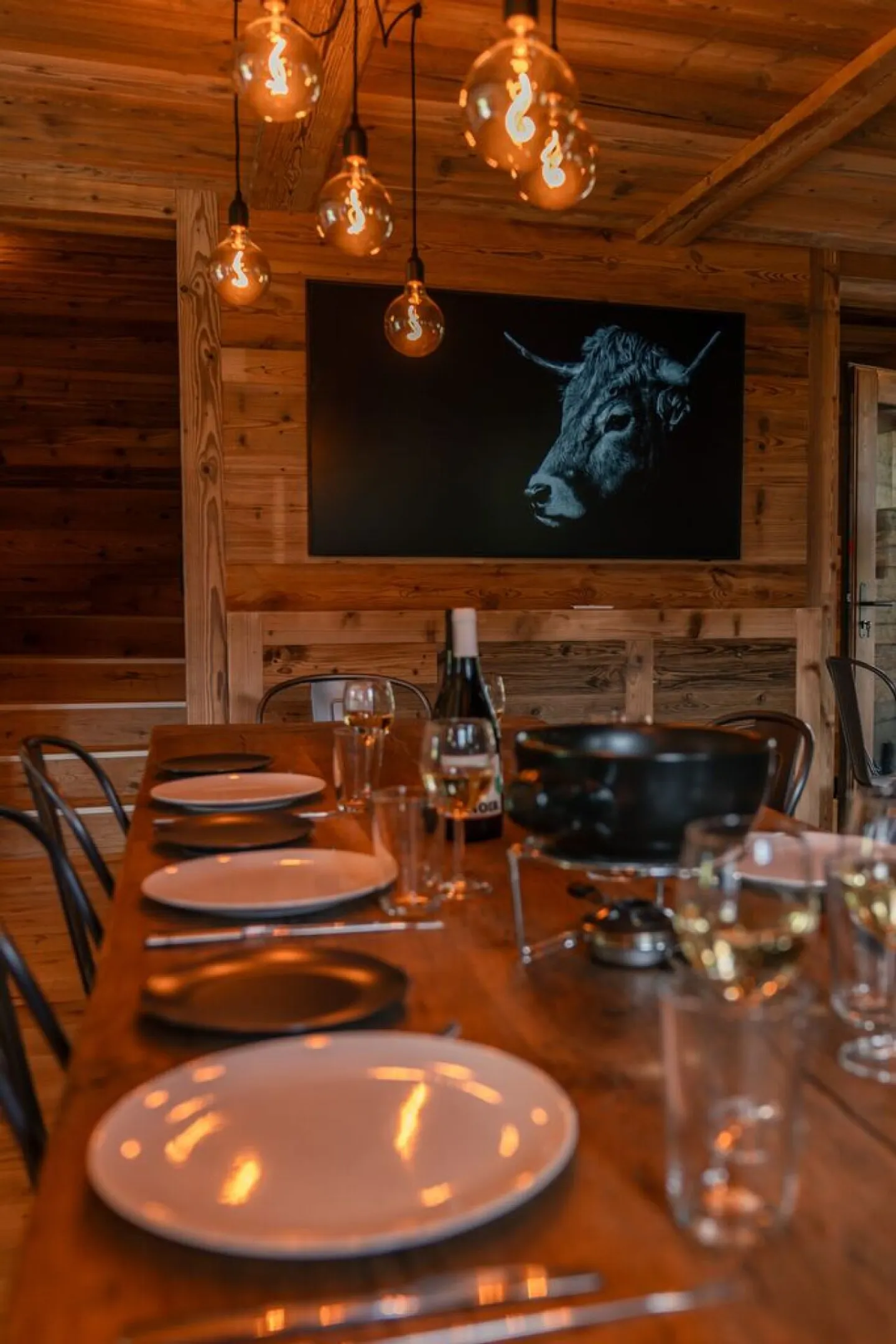 Exceptional Alpine Chalet Retreat - Photo 27 of 30
