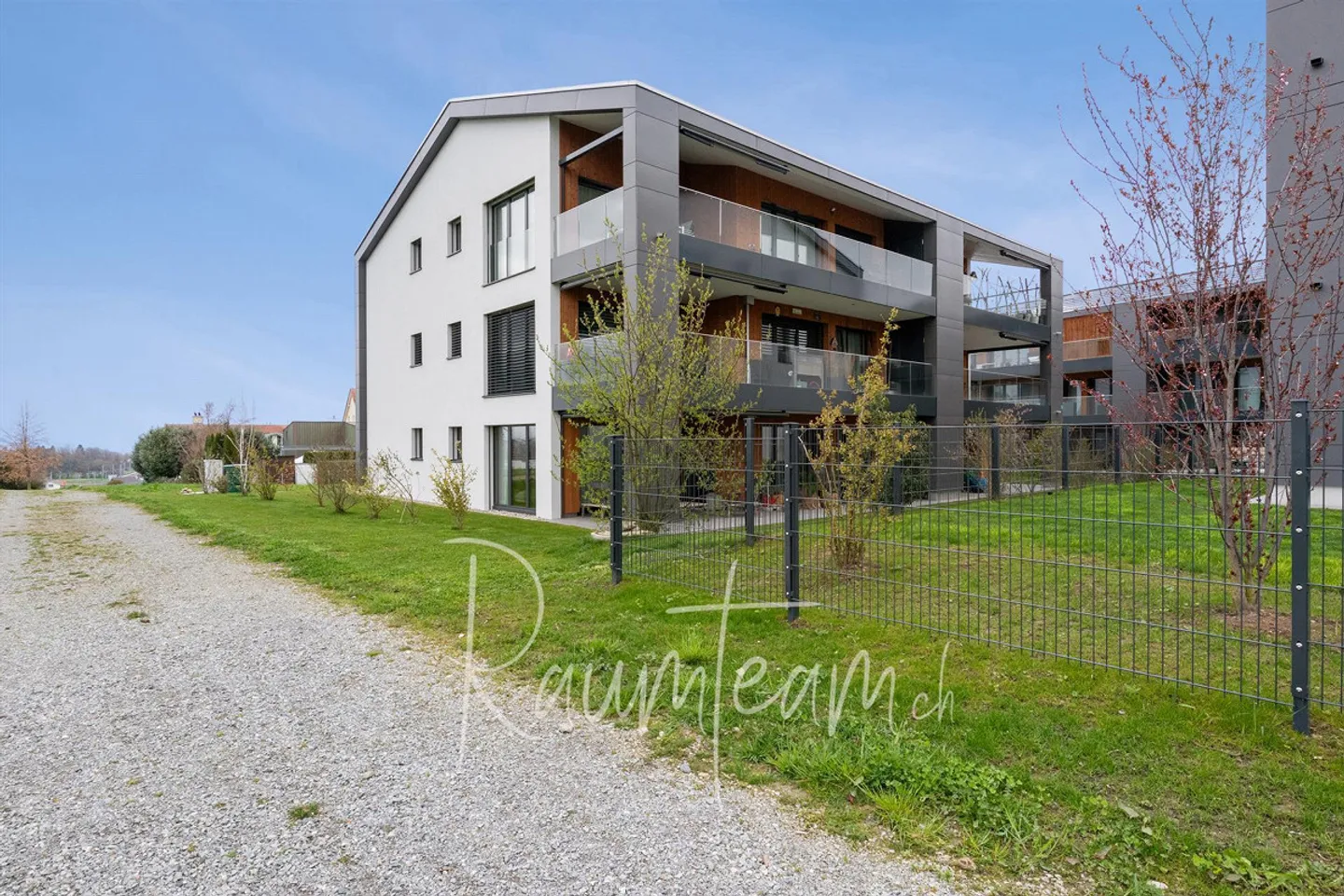 Moderno, di alta qualità e confortevole - Foto 16 di 21