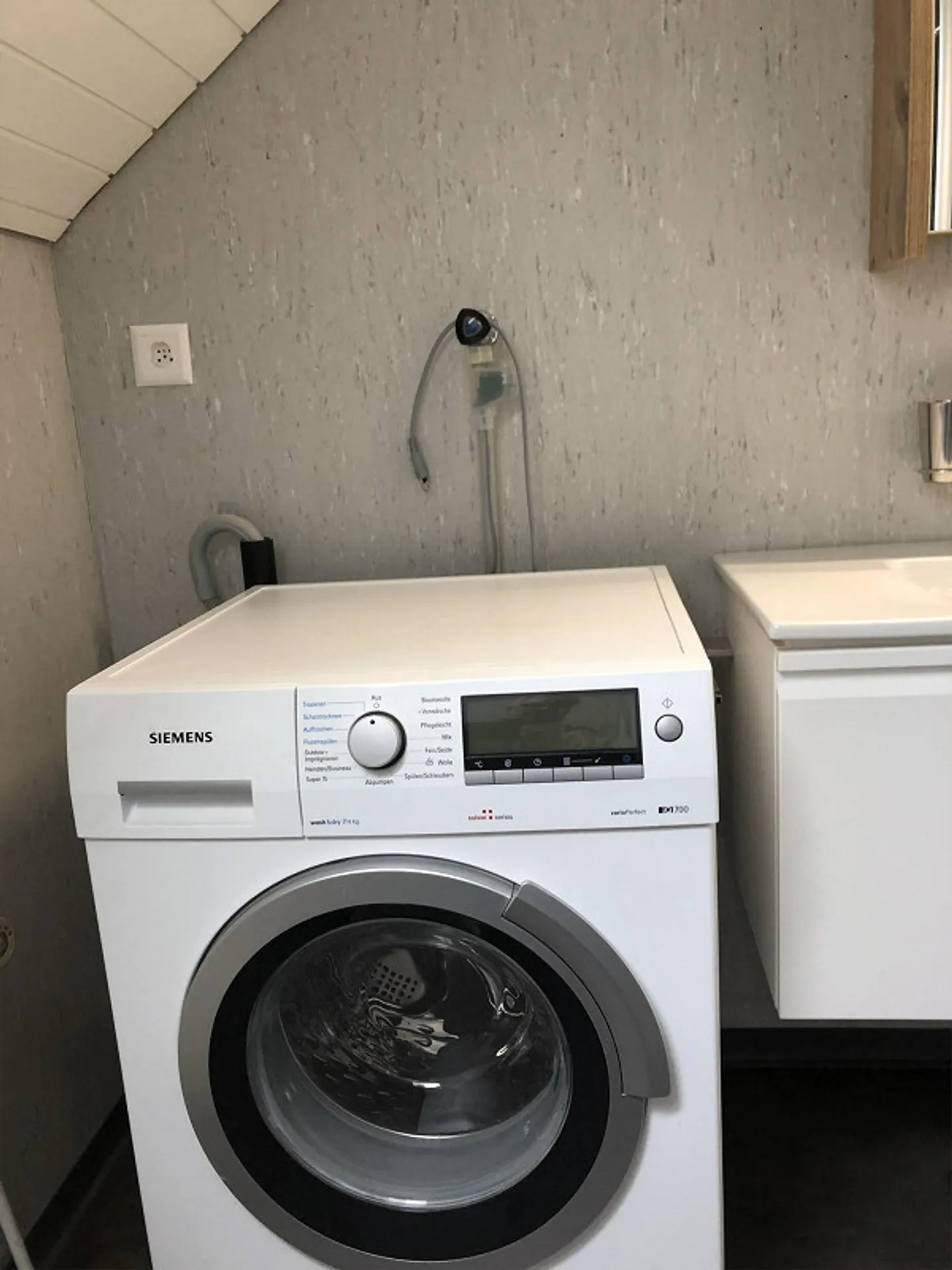 Penthouse on the Wesemlin - Photo 8 of 25