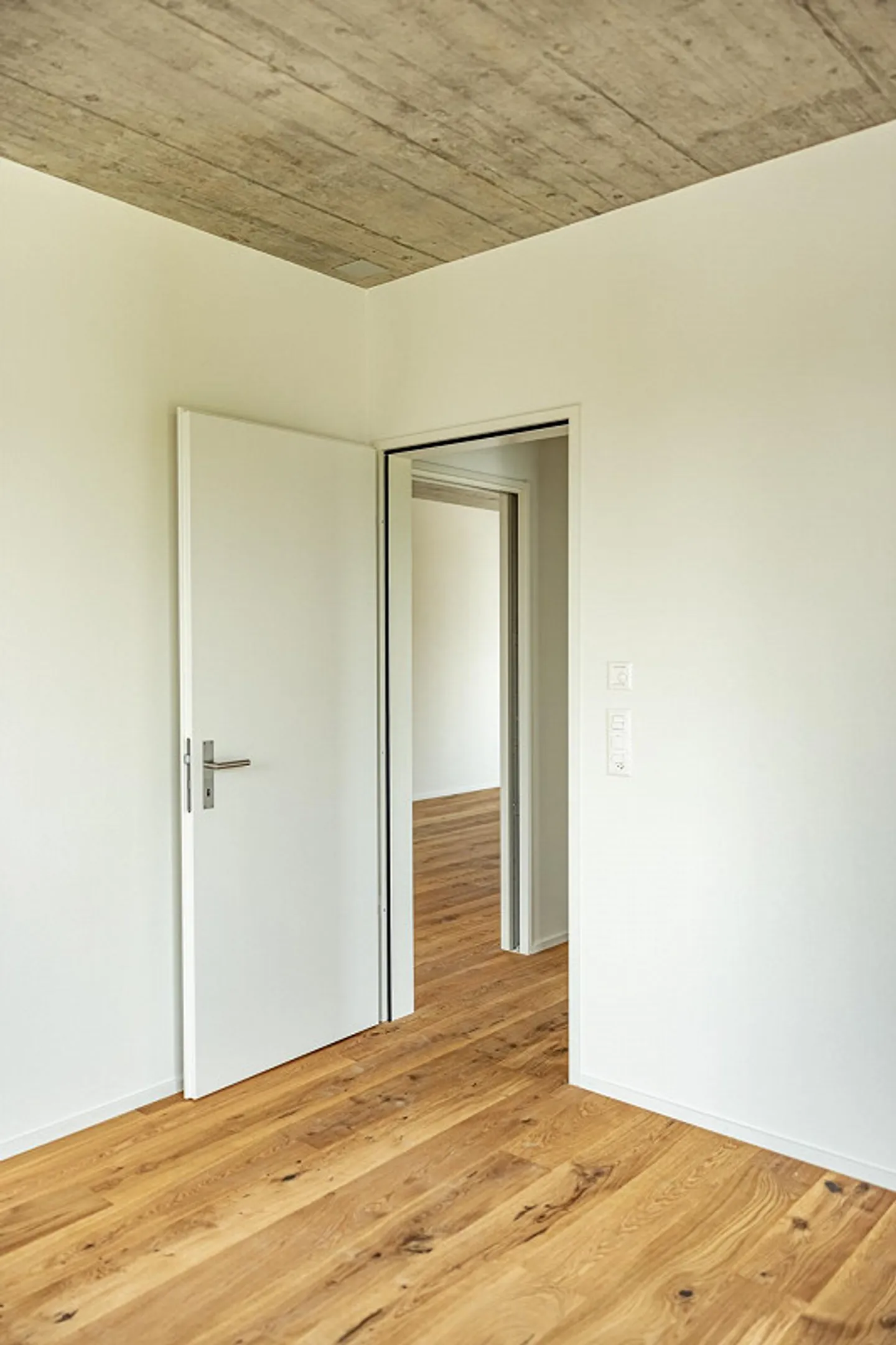 Moderno appartamento di 4 1/2 stanze e spazioso tetto comunitario - Foto 17 di 22