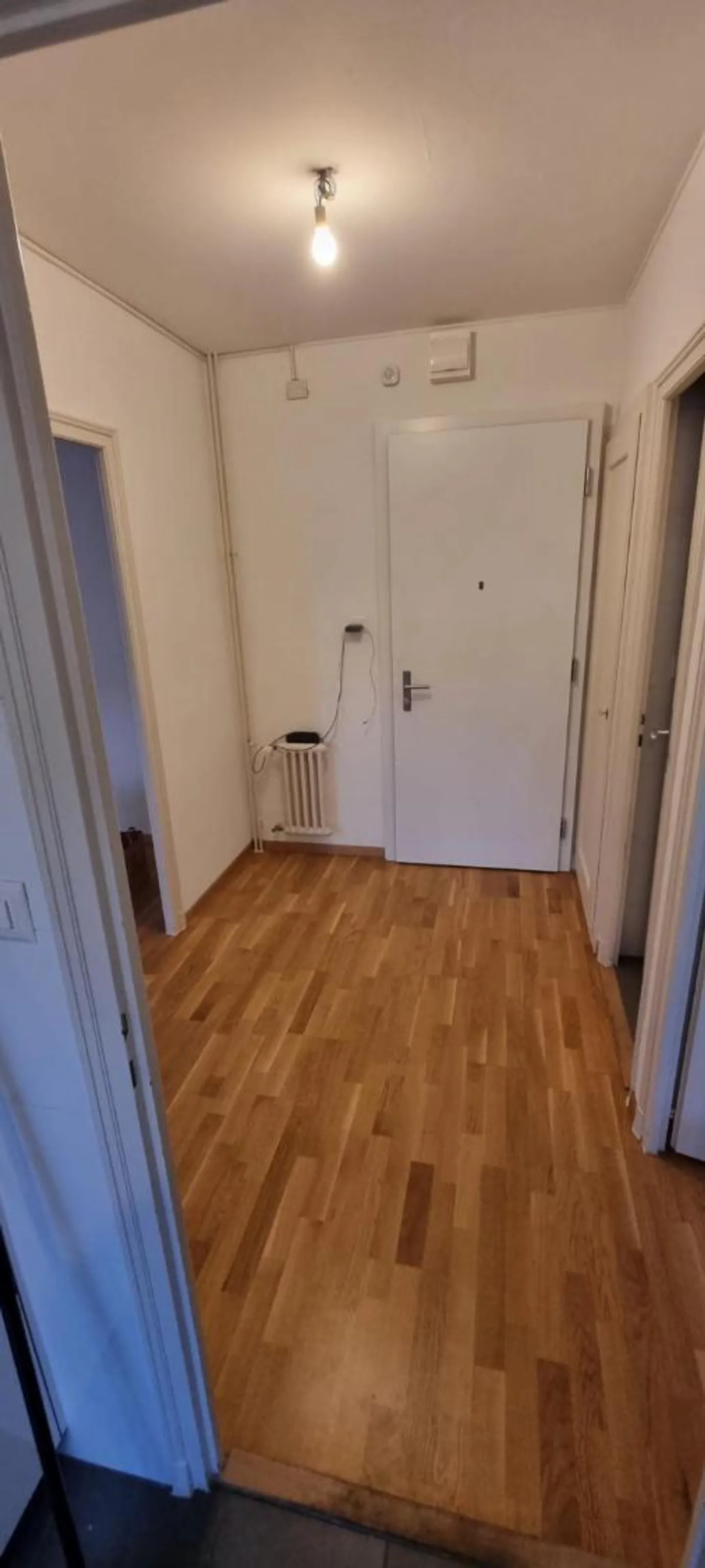 2-room apartment - Photo 1 of 6
