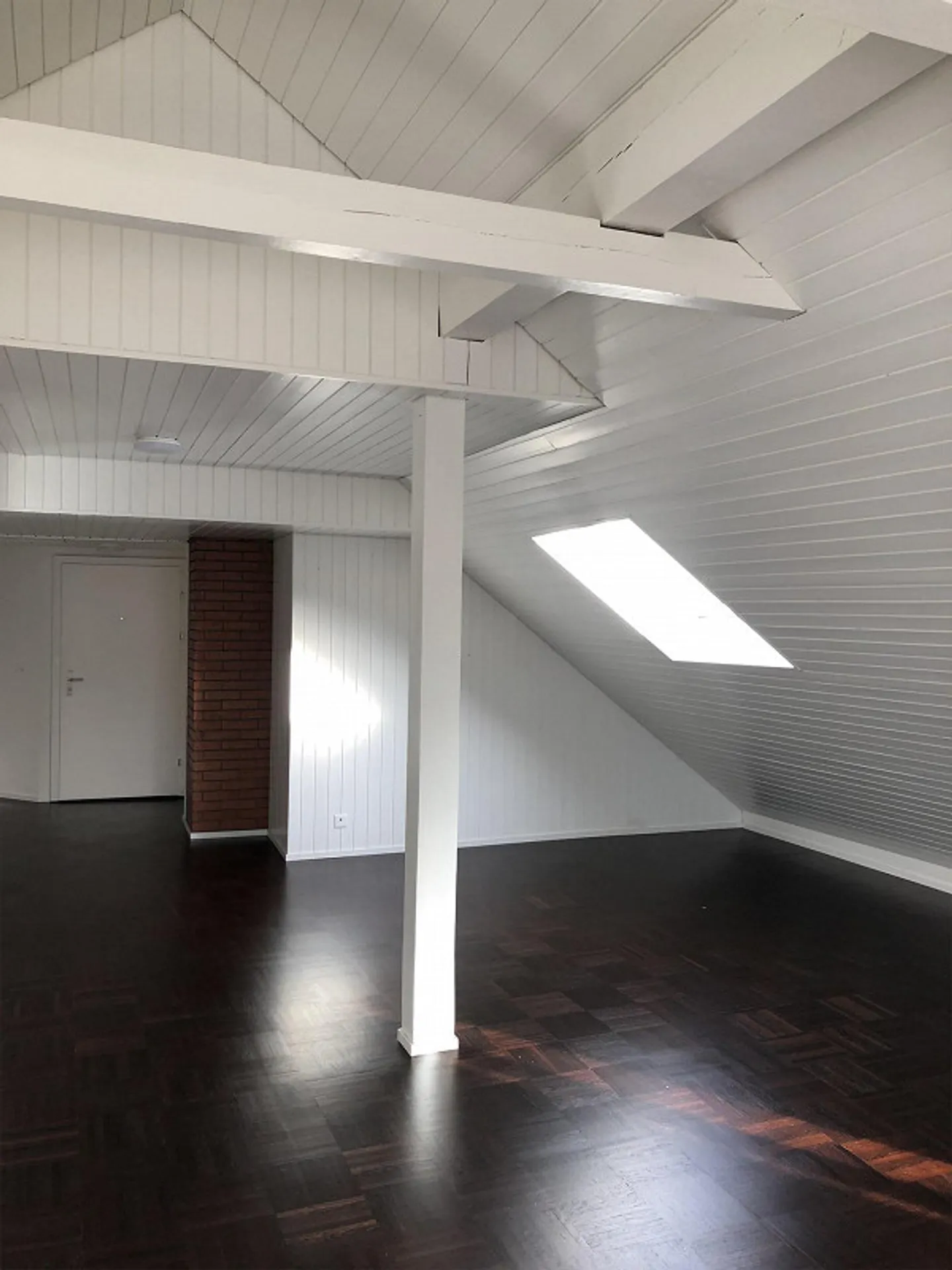 Penthouse on the Wesemlin - Photo 13 of 25