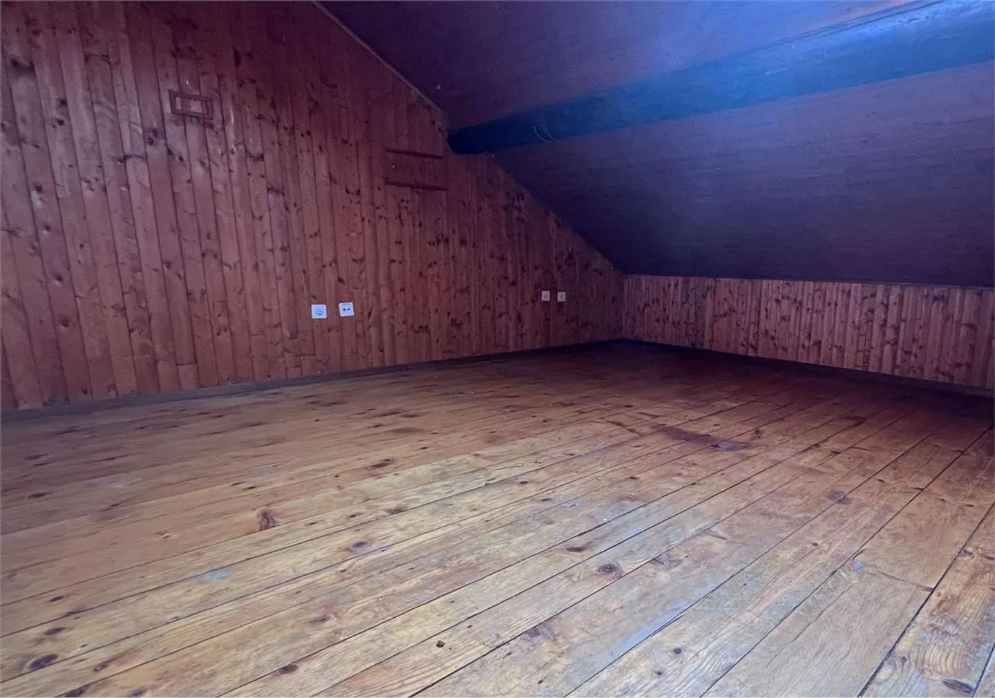 Semi-detached house for sale - Photo 14 of 16